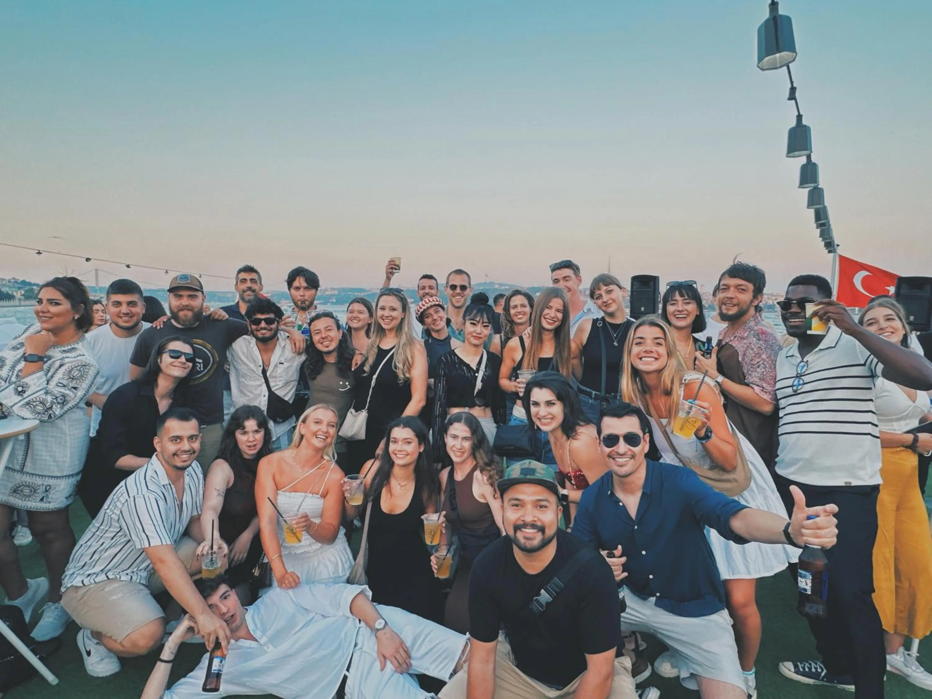 Cheers Midtown Hostel