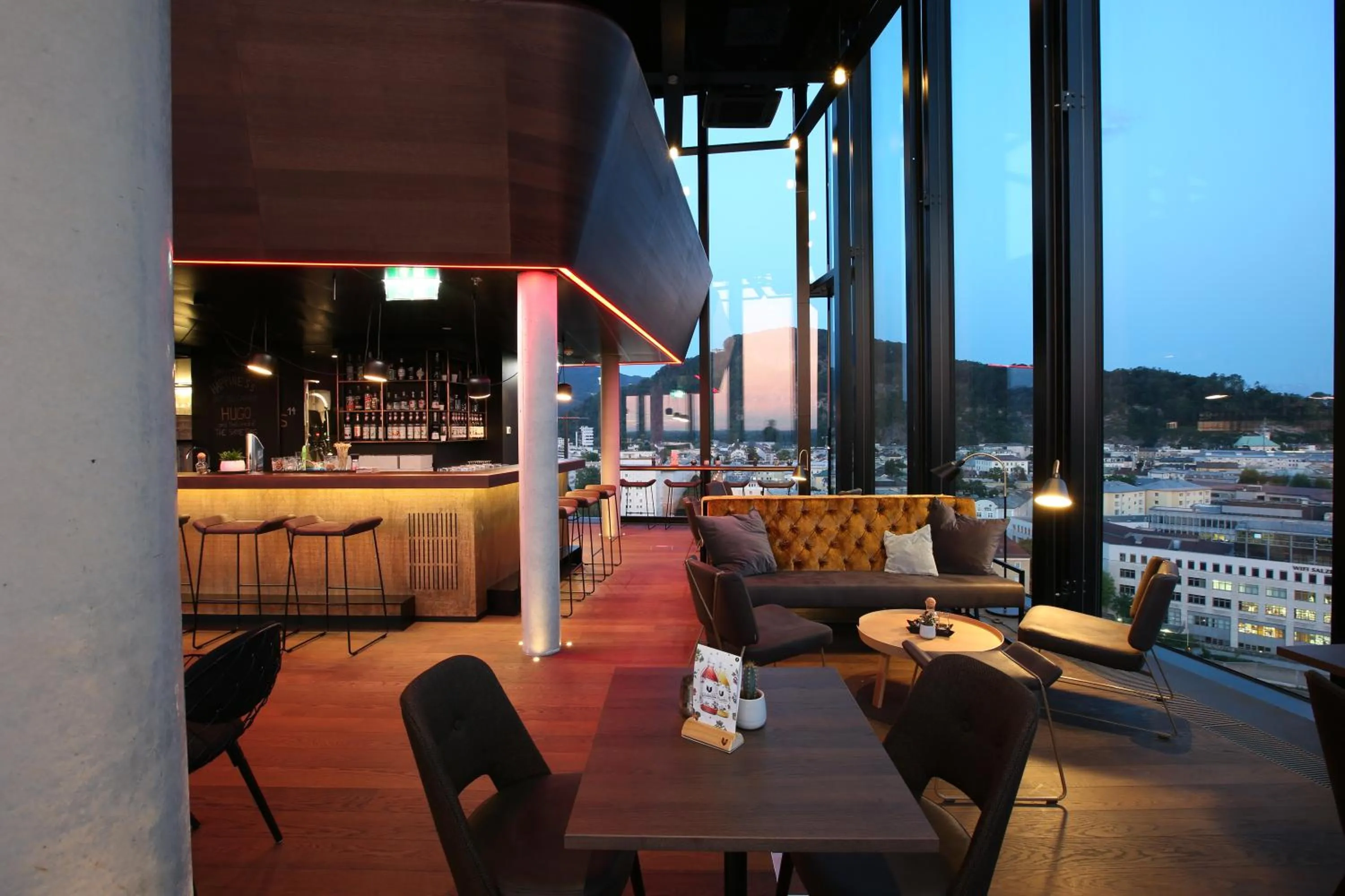 Lounge or bar in arte Hotel Salzburg
