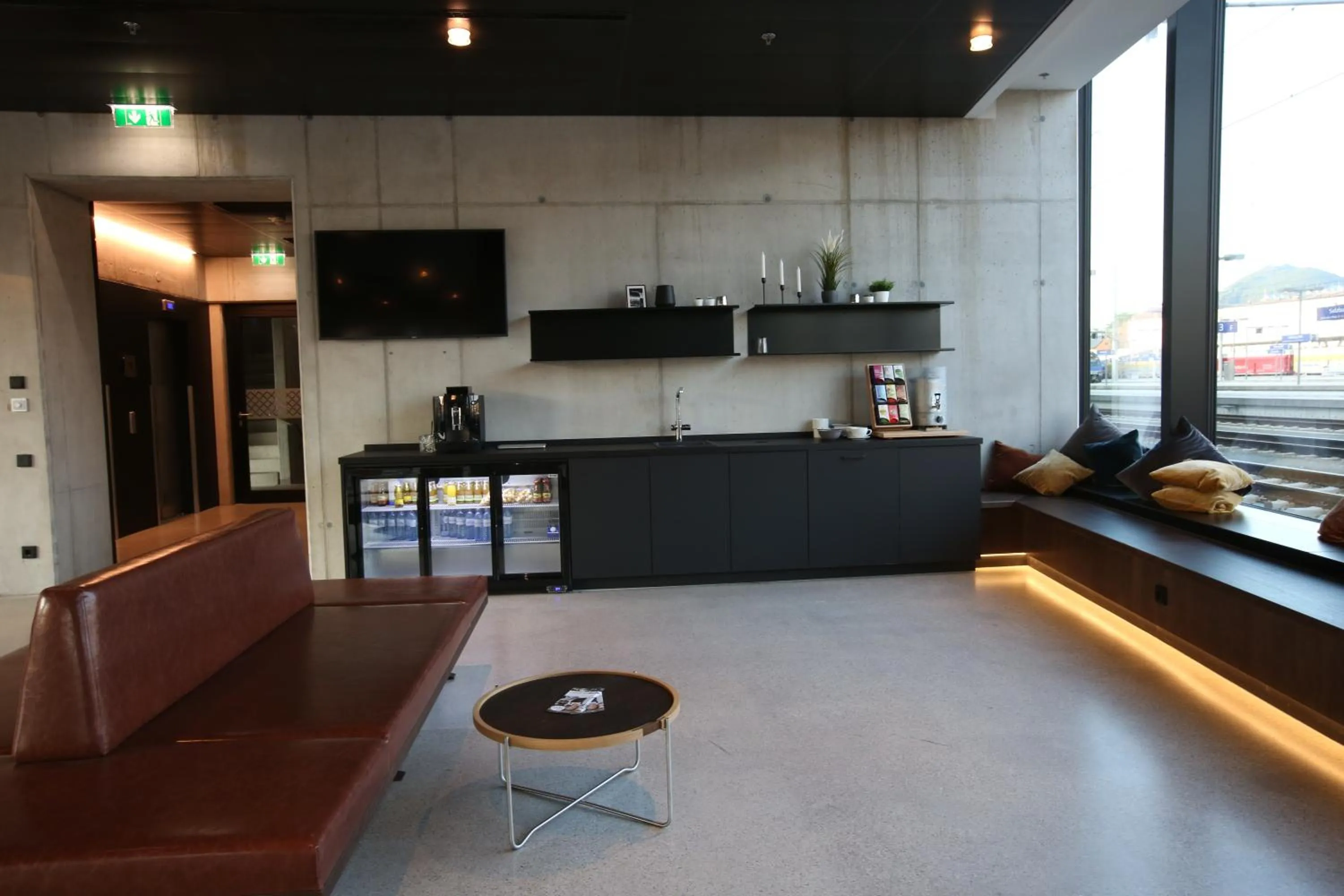 Communal lounge/ TV room in arte Hotel Salzburg