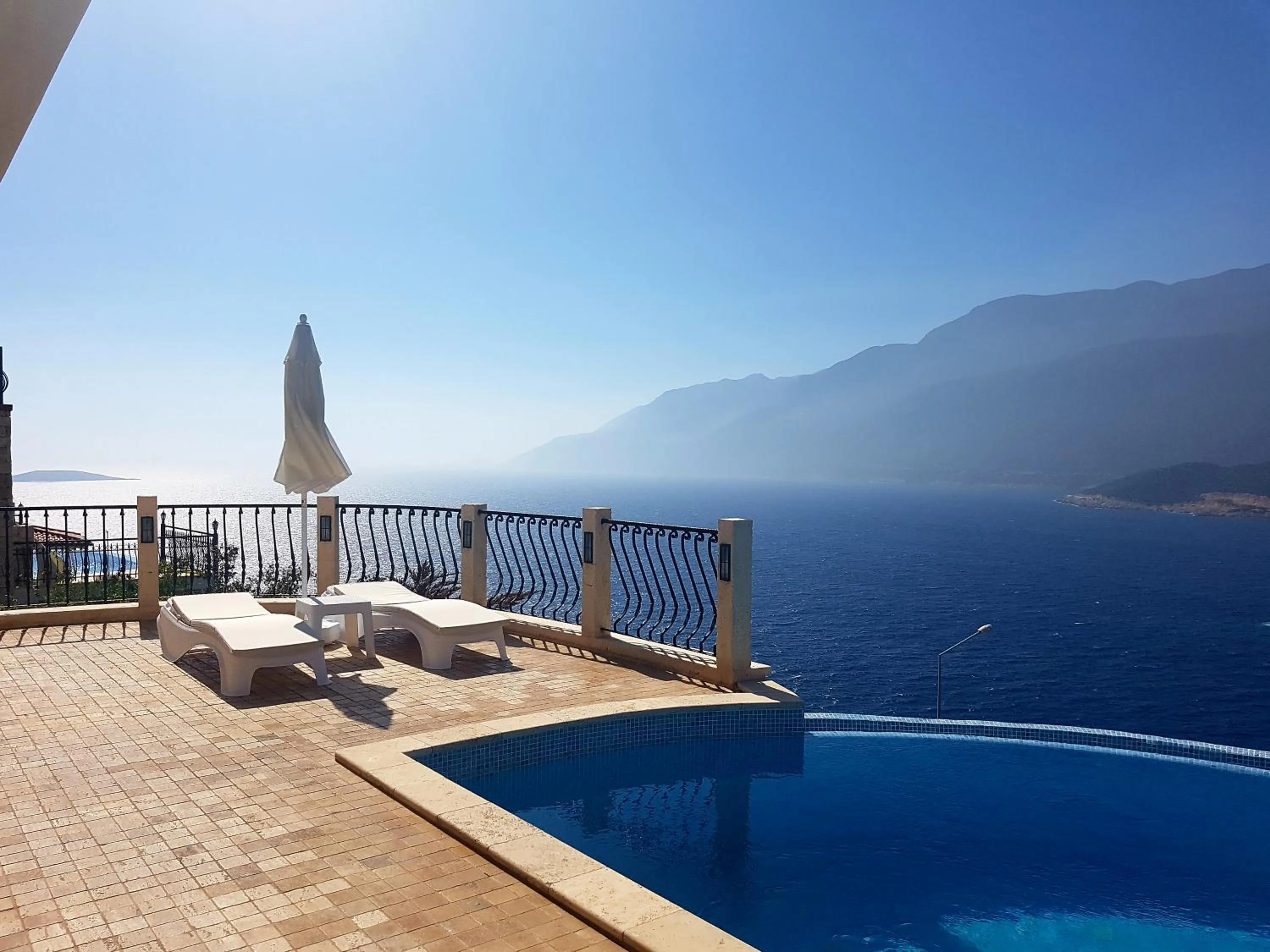 Lake view in Hillcity Hotel