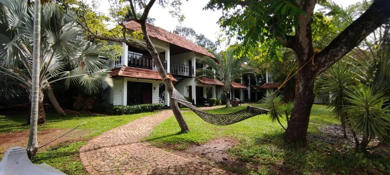 Deshadan Backwater Resort - The best sunrise view