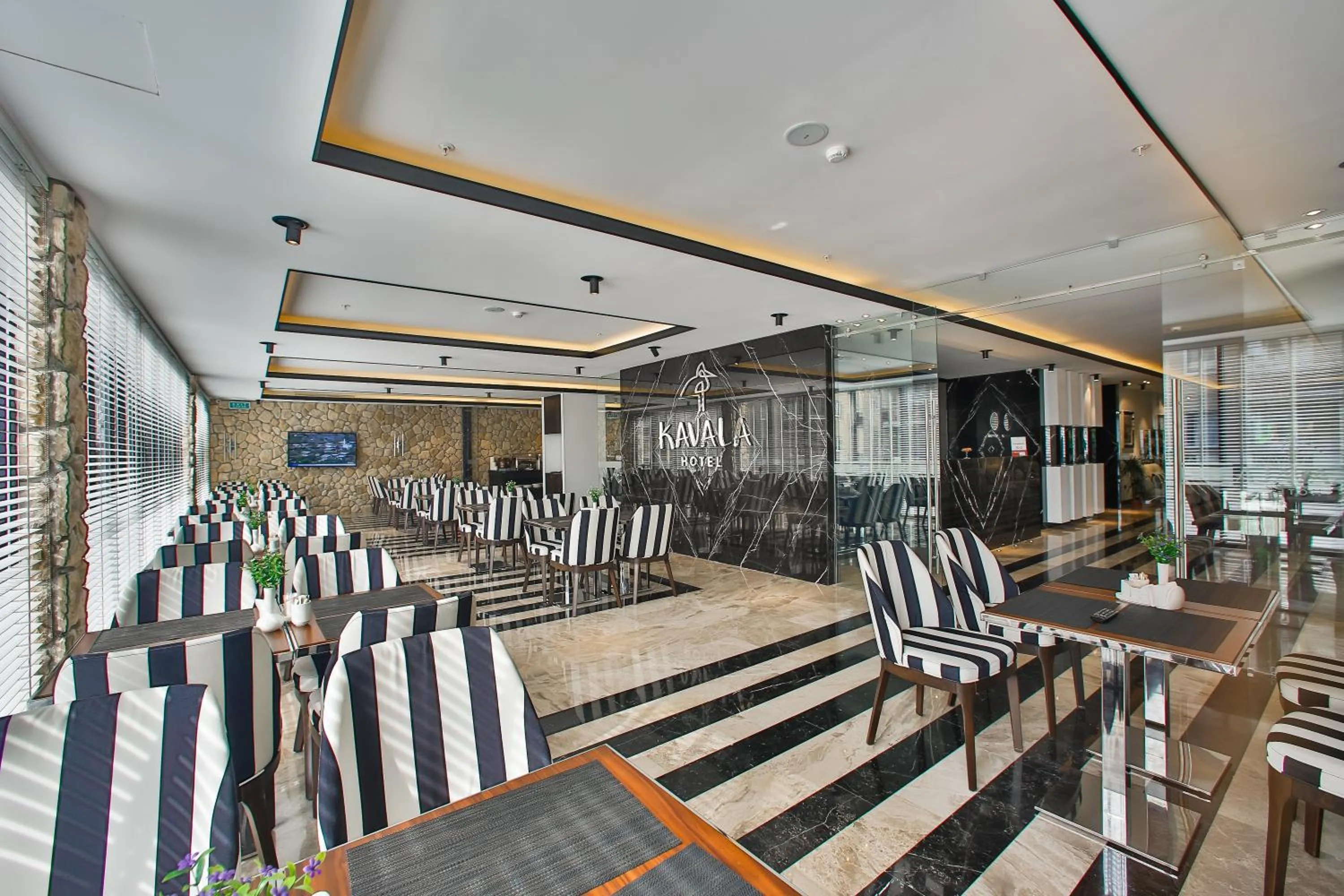 Restaurant/places to eat in Kavala Hotel
