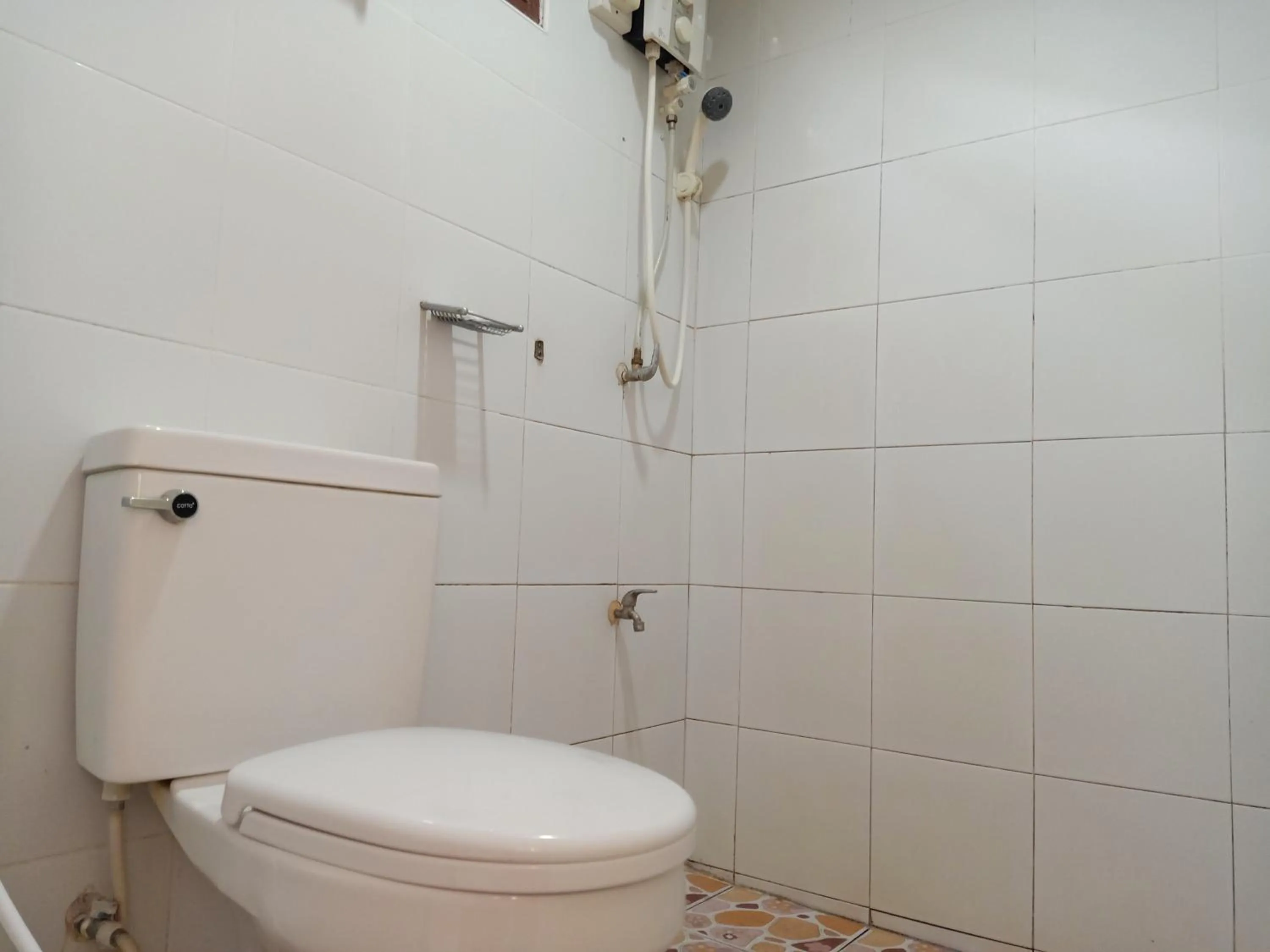 Toilet in Phumchan Place Hotel