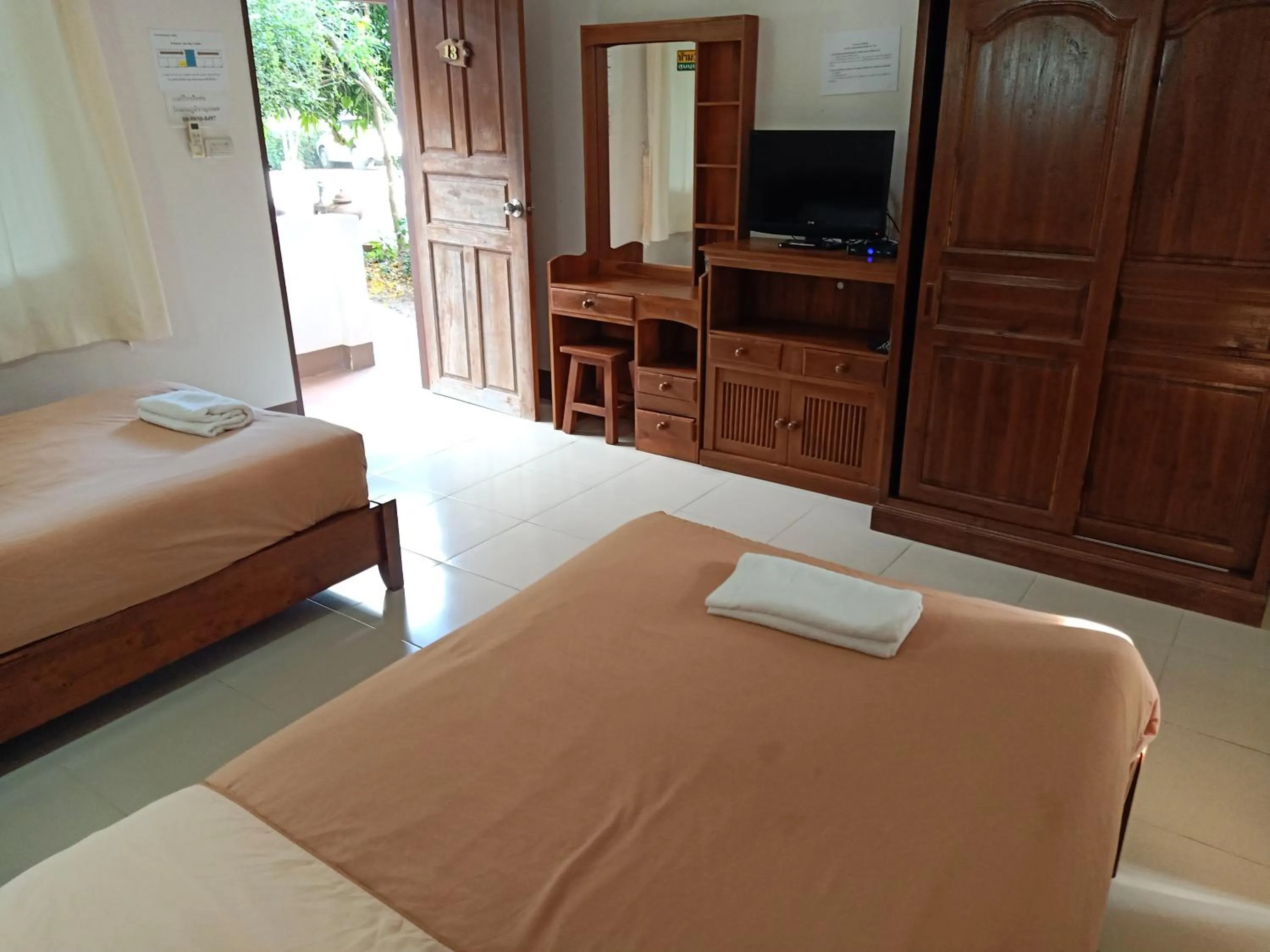 TV and multimedia, Bed in Phumchan Place Hotel