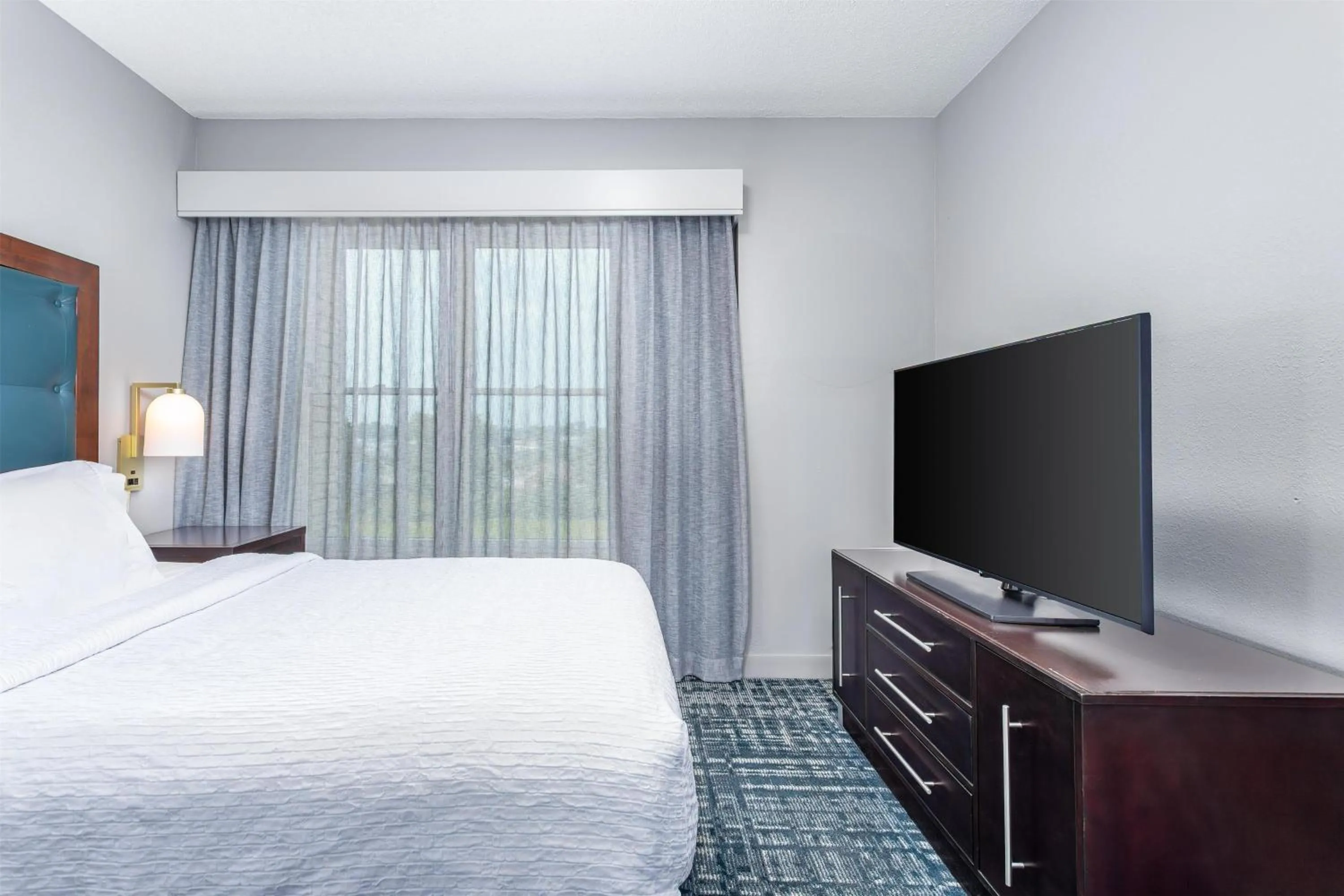 Bed in Homewood Suites by Hilton Lexington Fayette Mall