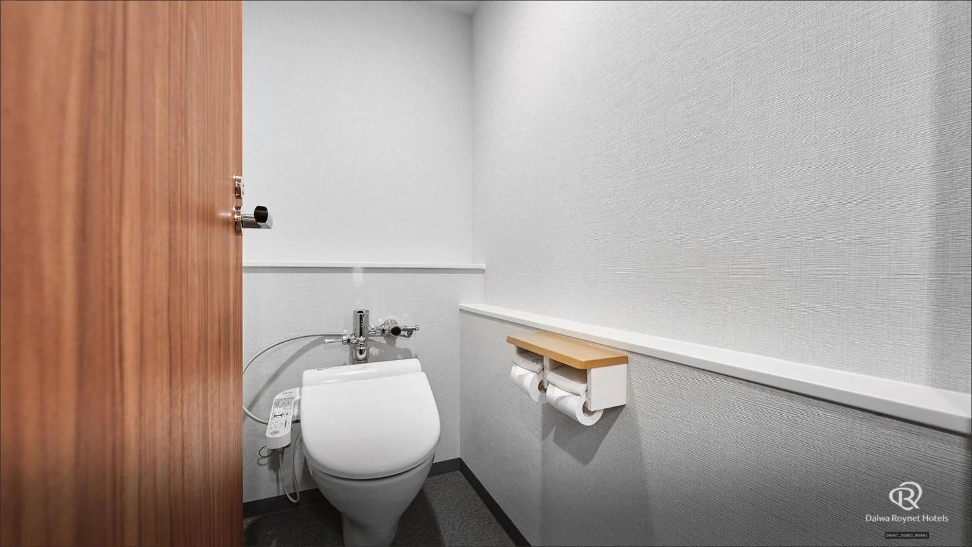 Toilet in Daiwa Roynet Hotel Naha Omoromachi