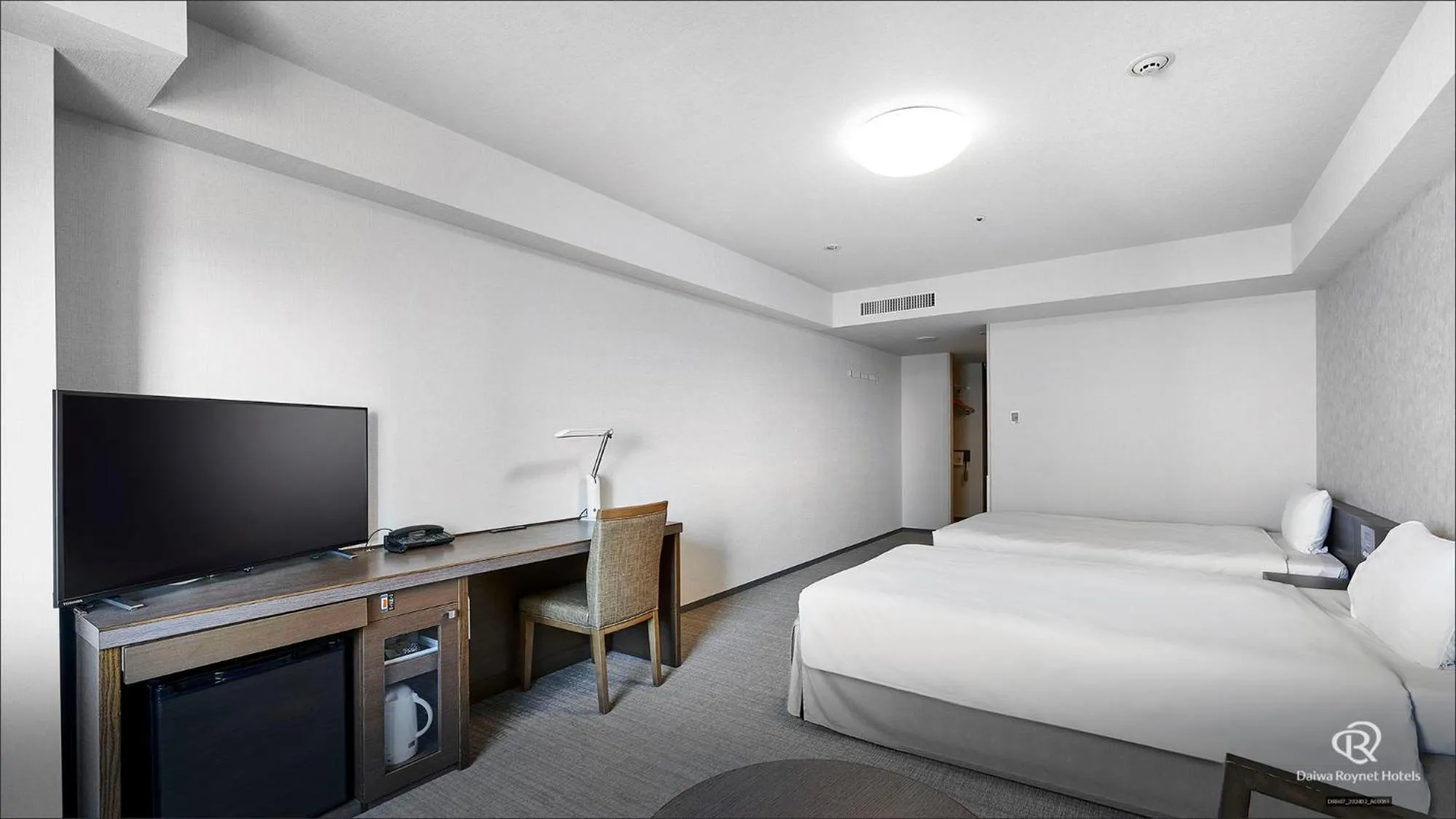 Bed in Daiwa Roynet Hotel Naha Omoromachi