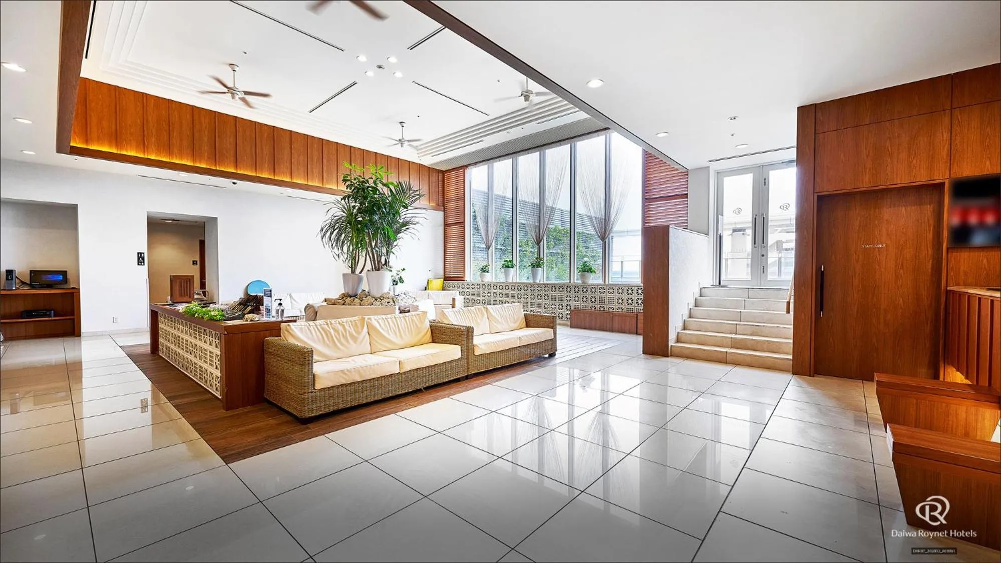 Lobby or reception in Daiwa Roynet Hotel Naha Omoromachi