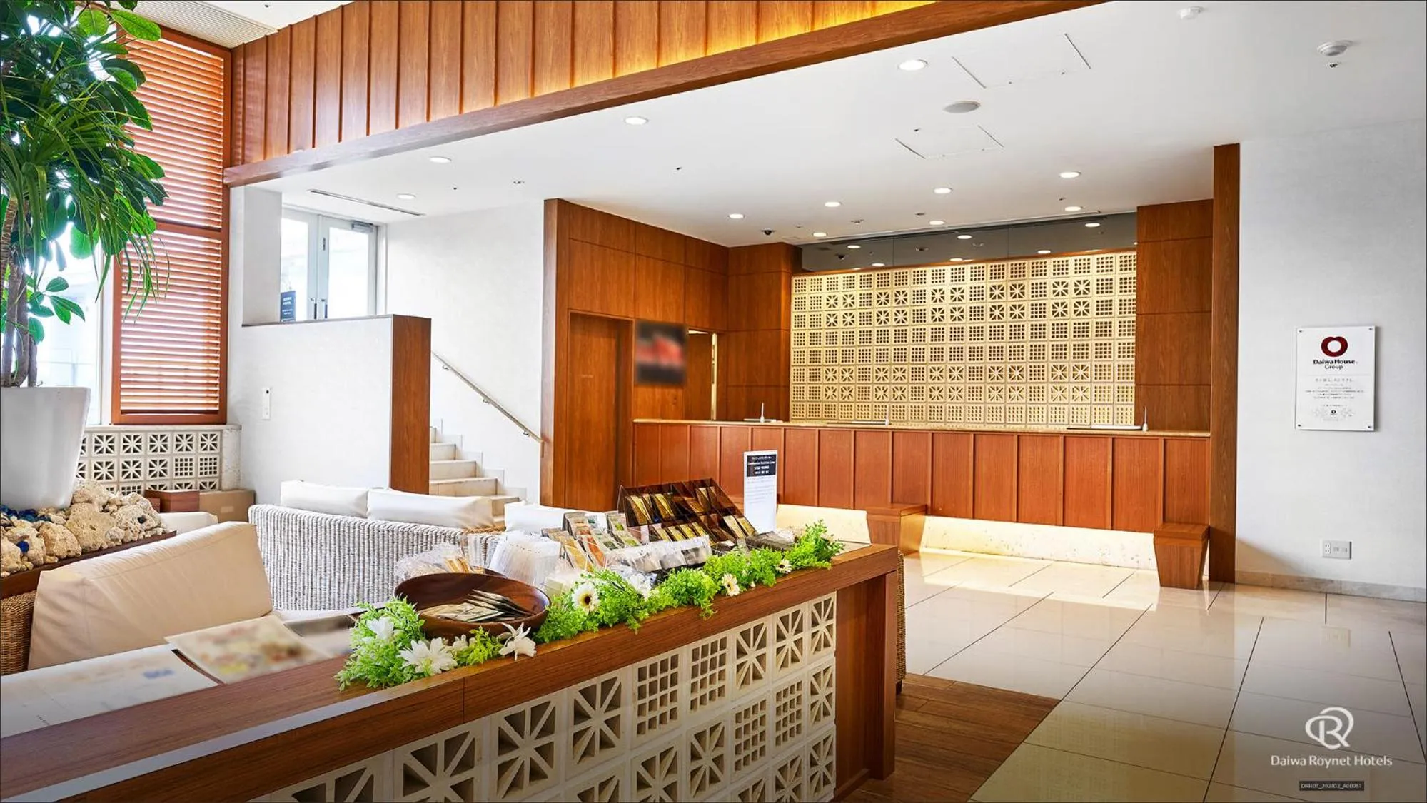 Lobby or reception in Daiwa Roynet Hotel Naha Omoromachi