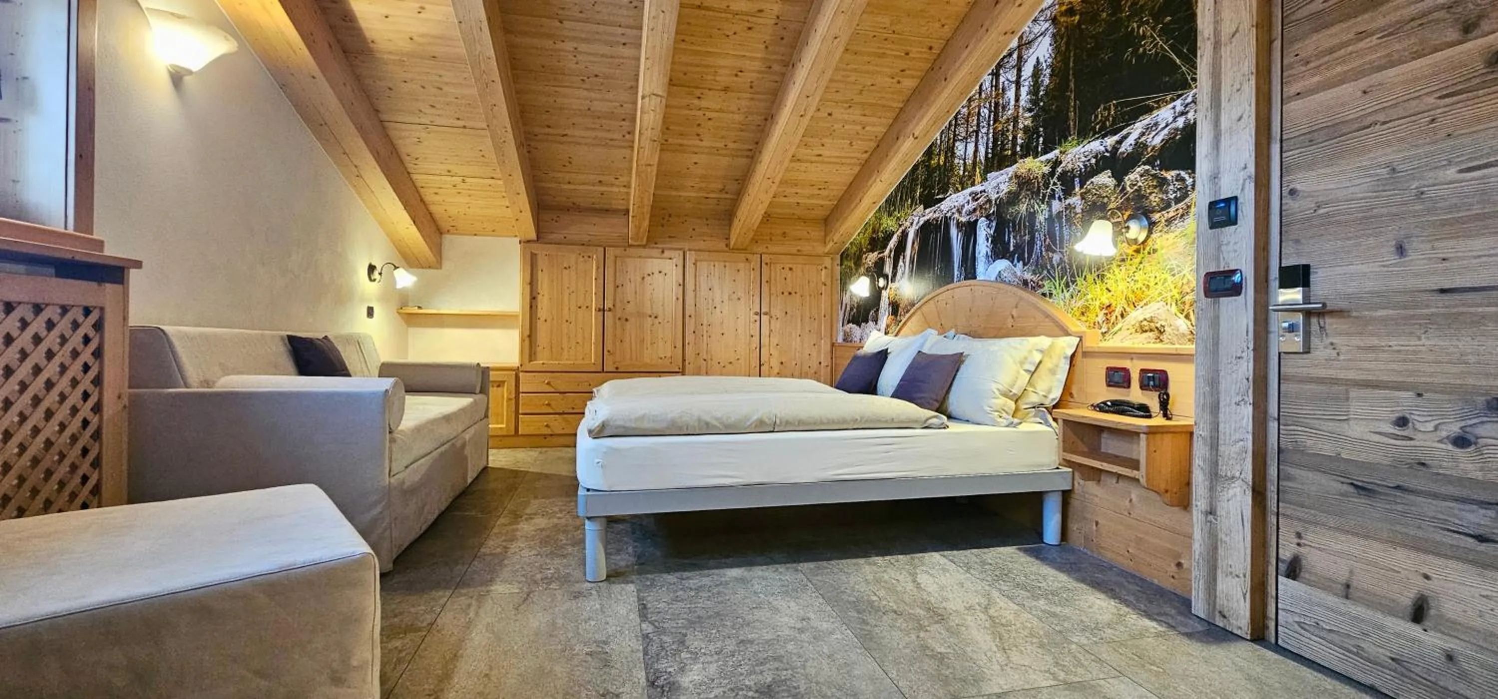 Bedroom, Bed in Albergo Alpenrose