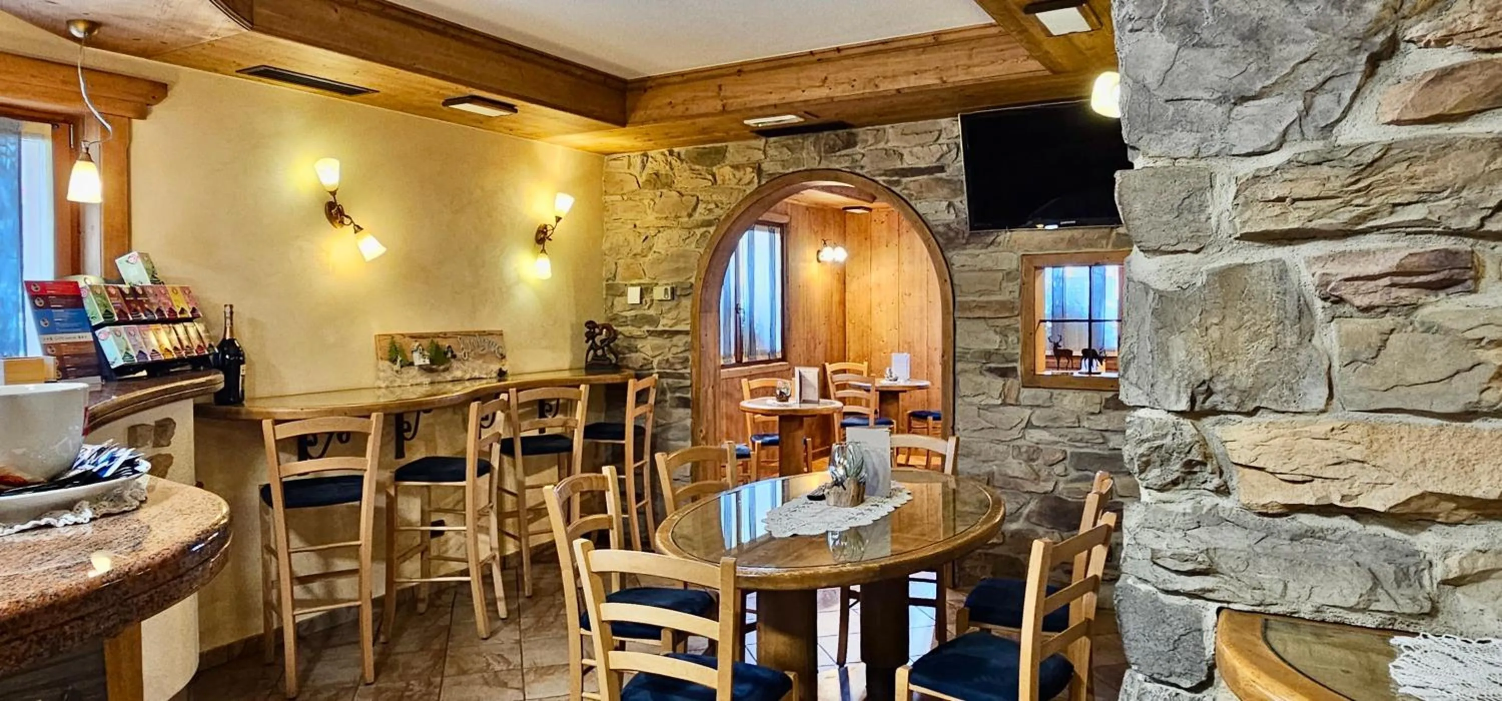 Seating area in Albergo Alpenrose