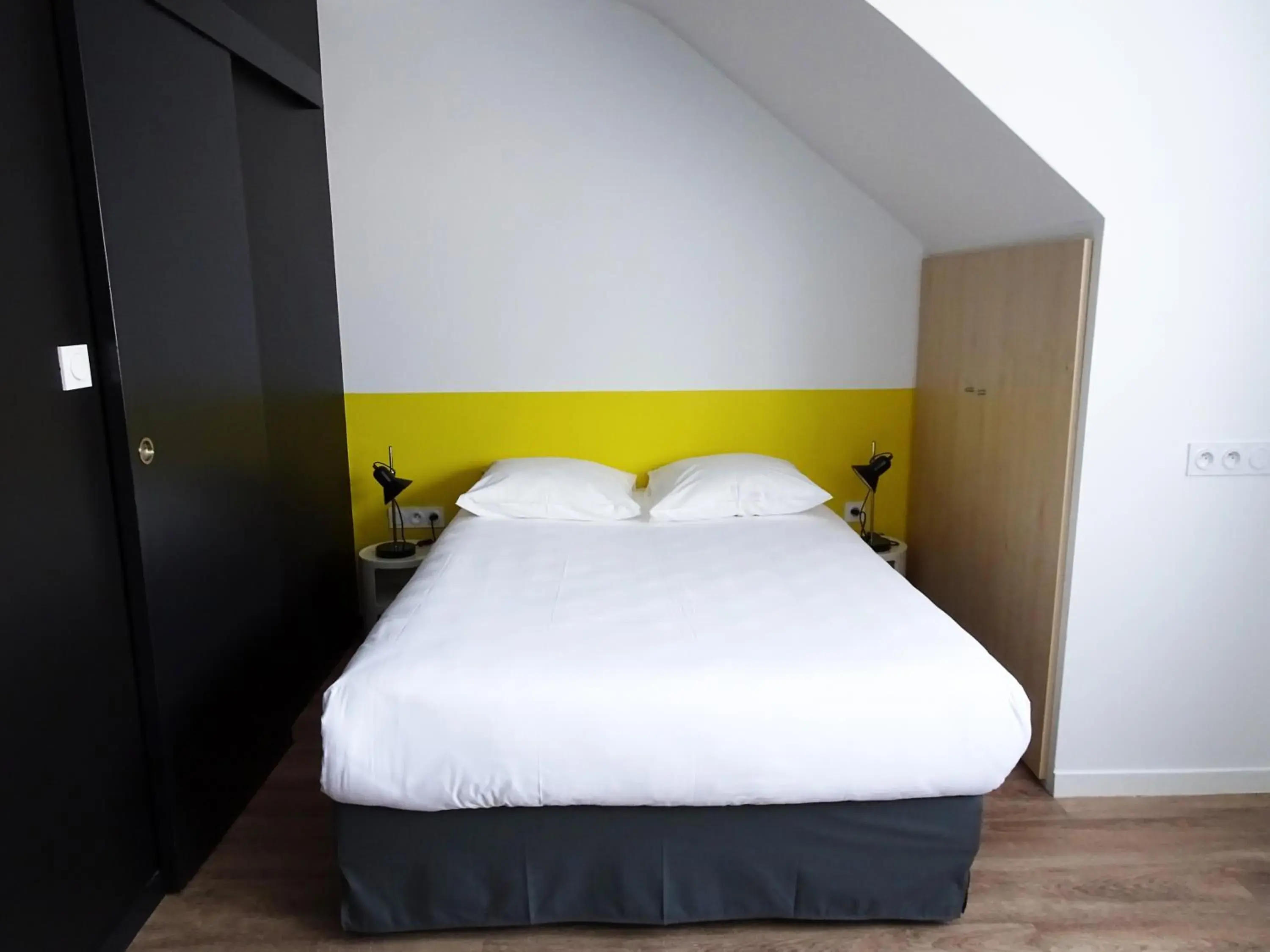 Double Room in Résidence Little Sévigné Double Room in Résidence Little Sévigné