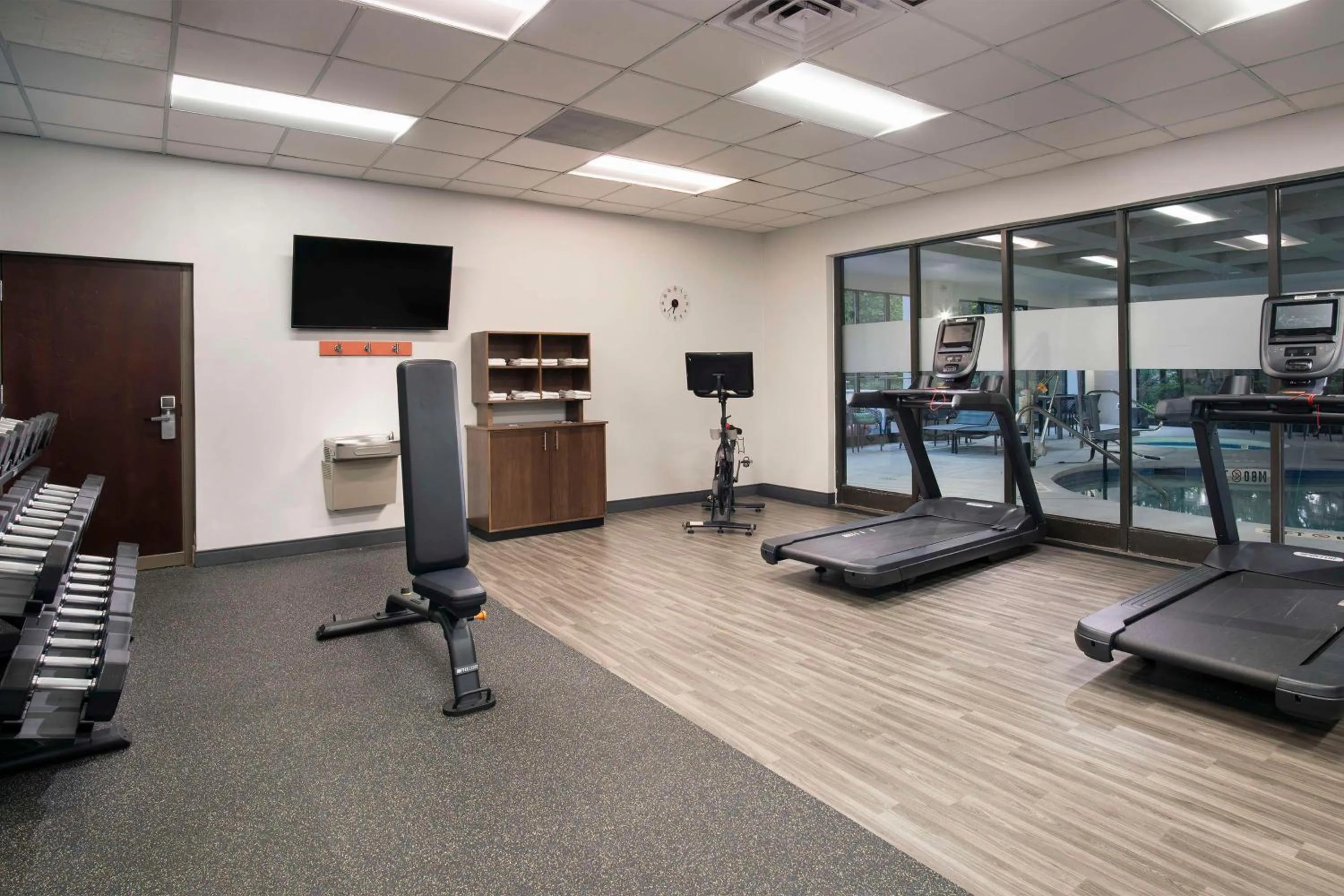 Fitness centre/facilities in Hampton Inn Northwood