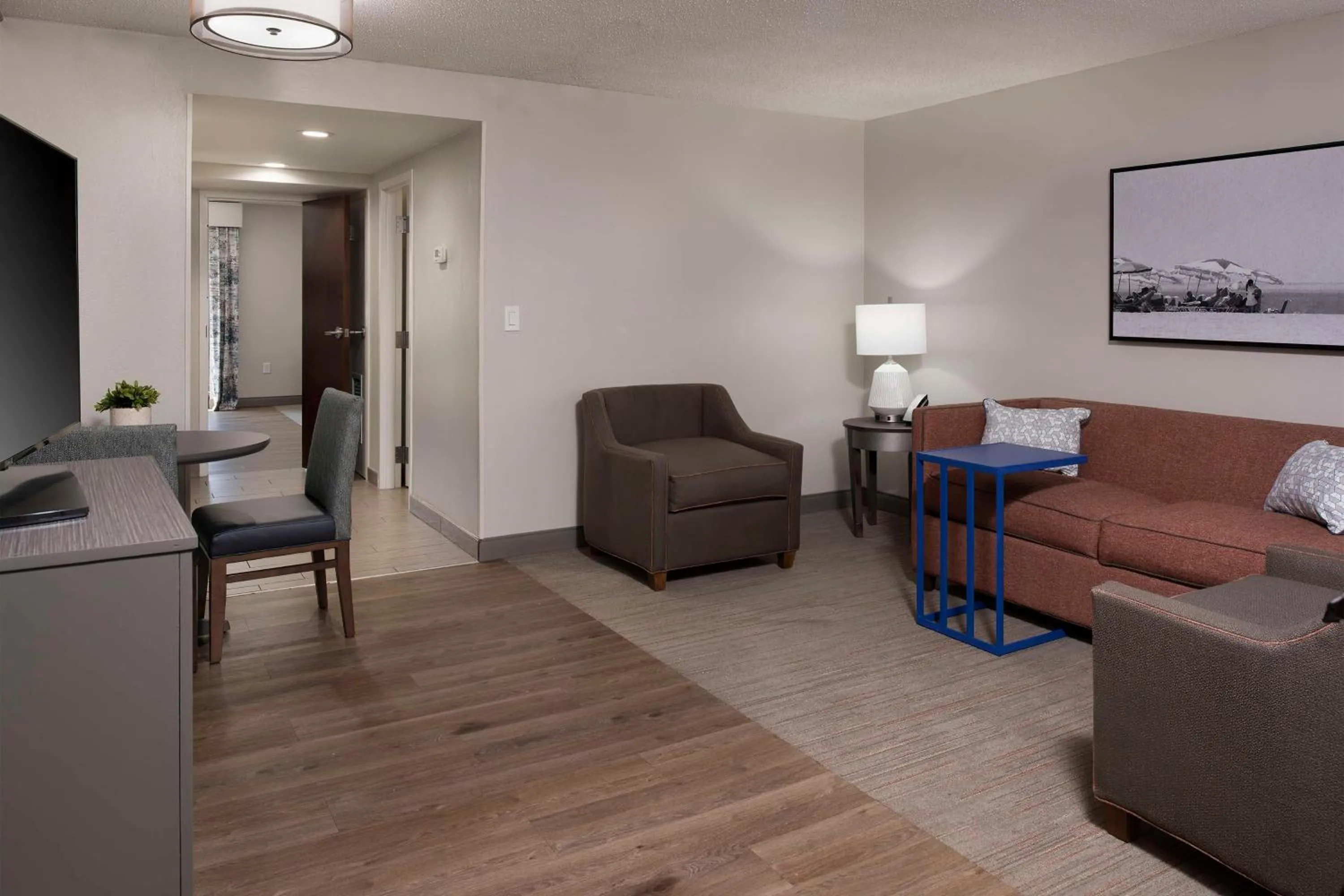 Living room in Hampton Inn Northwood