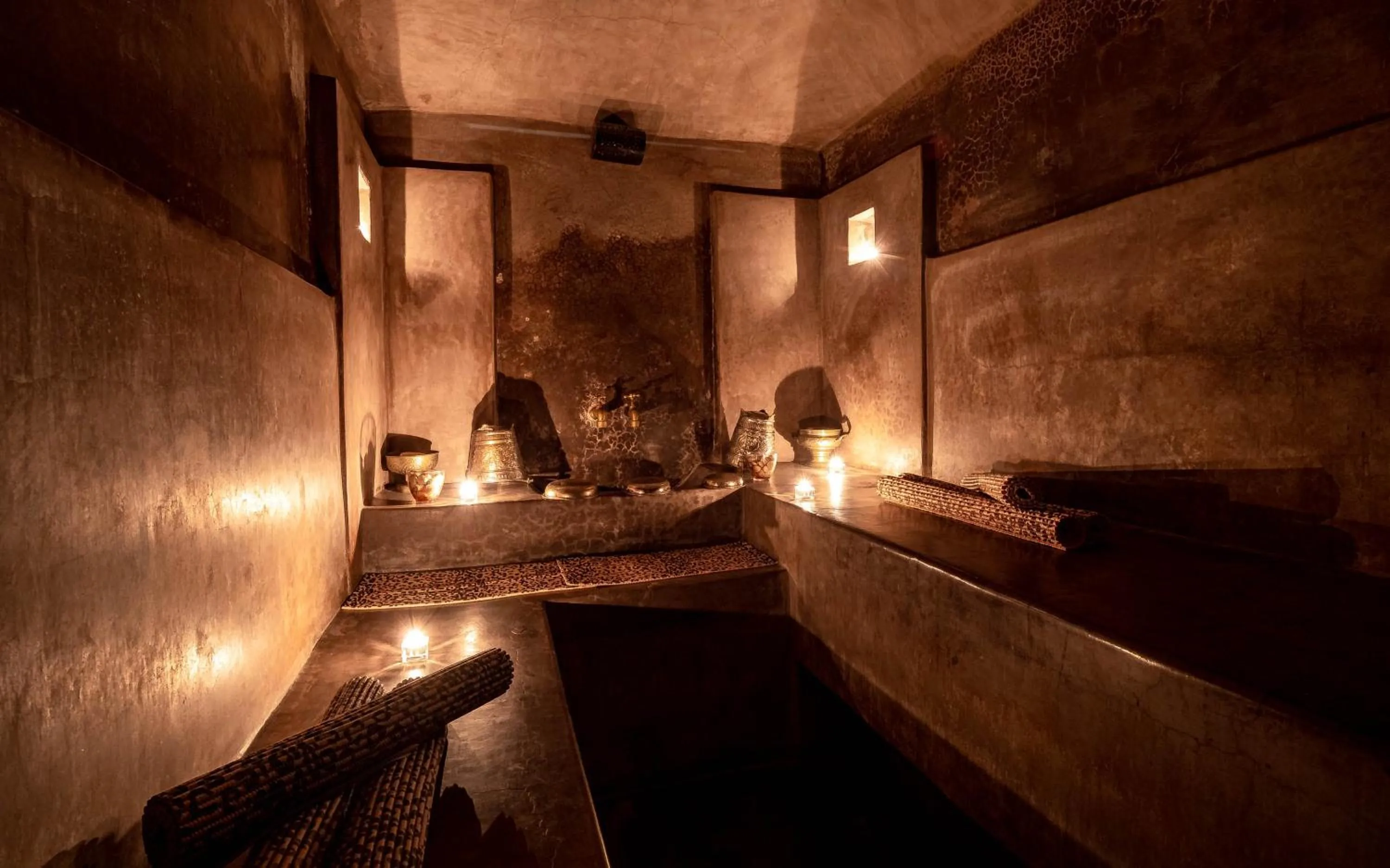 Hot Tub in Riad Vanilla Sma & Spa