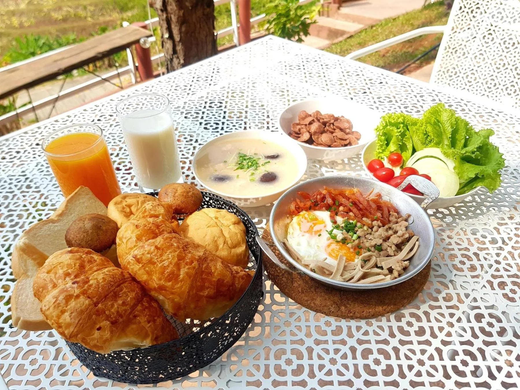 Breakfast in Villa PaSon