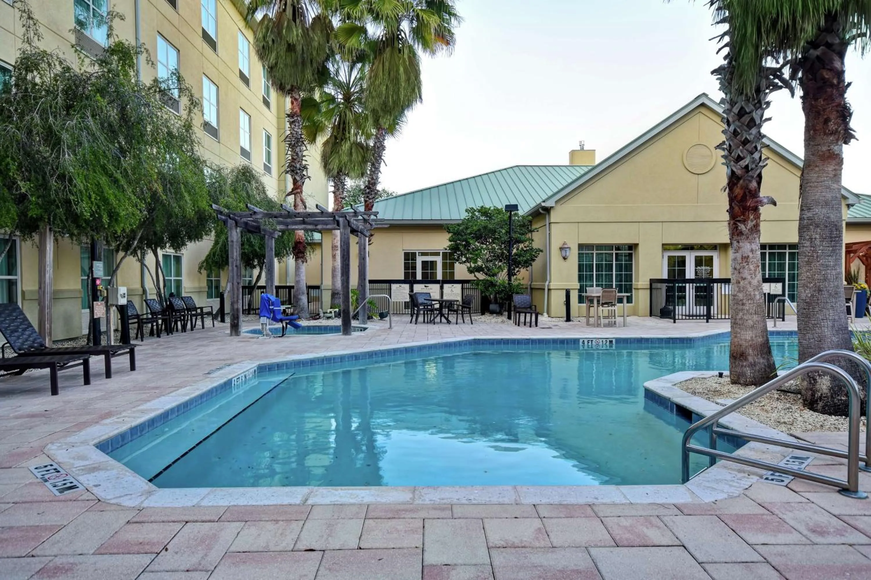 Pool view in Homewood Suites by Hilton Ocala at Heath Brook