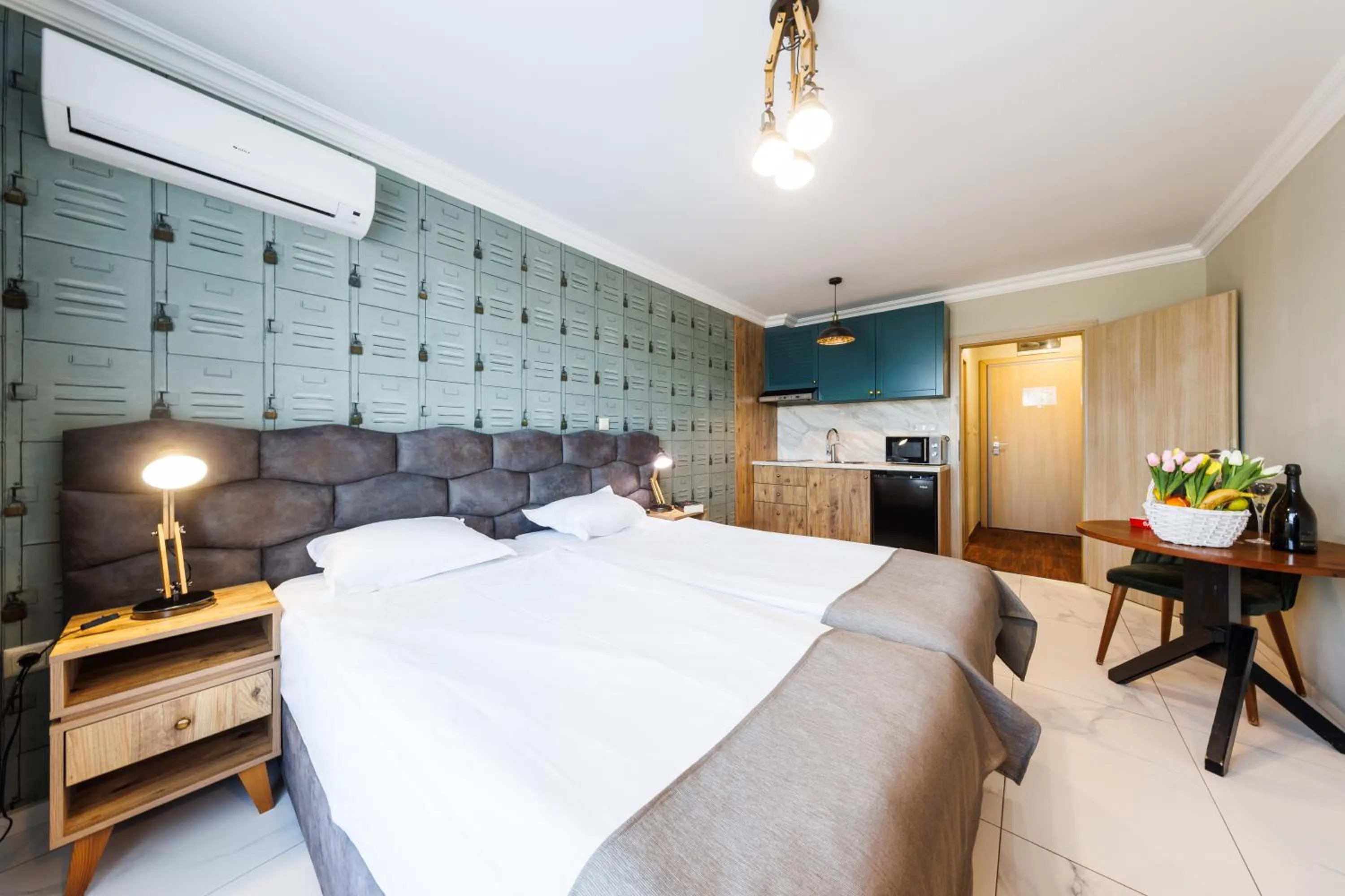 Bed in Avenue Hotel - Free Parking