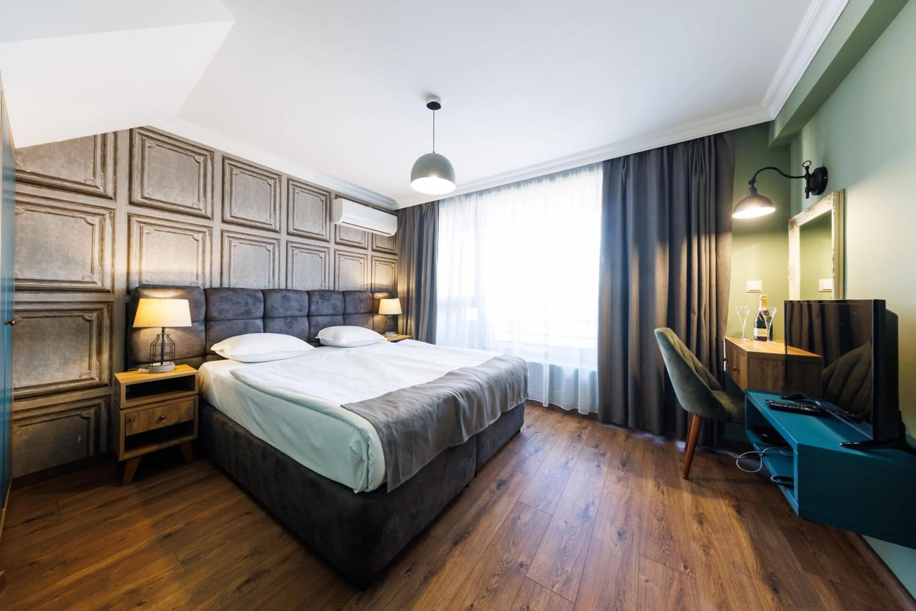 Bed in Avenue Hotel - Free Parking