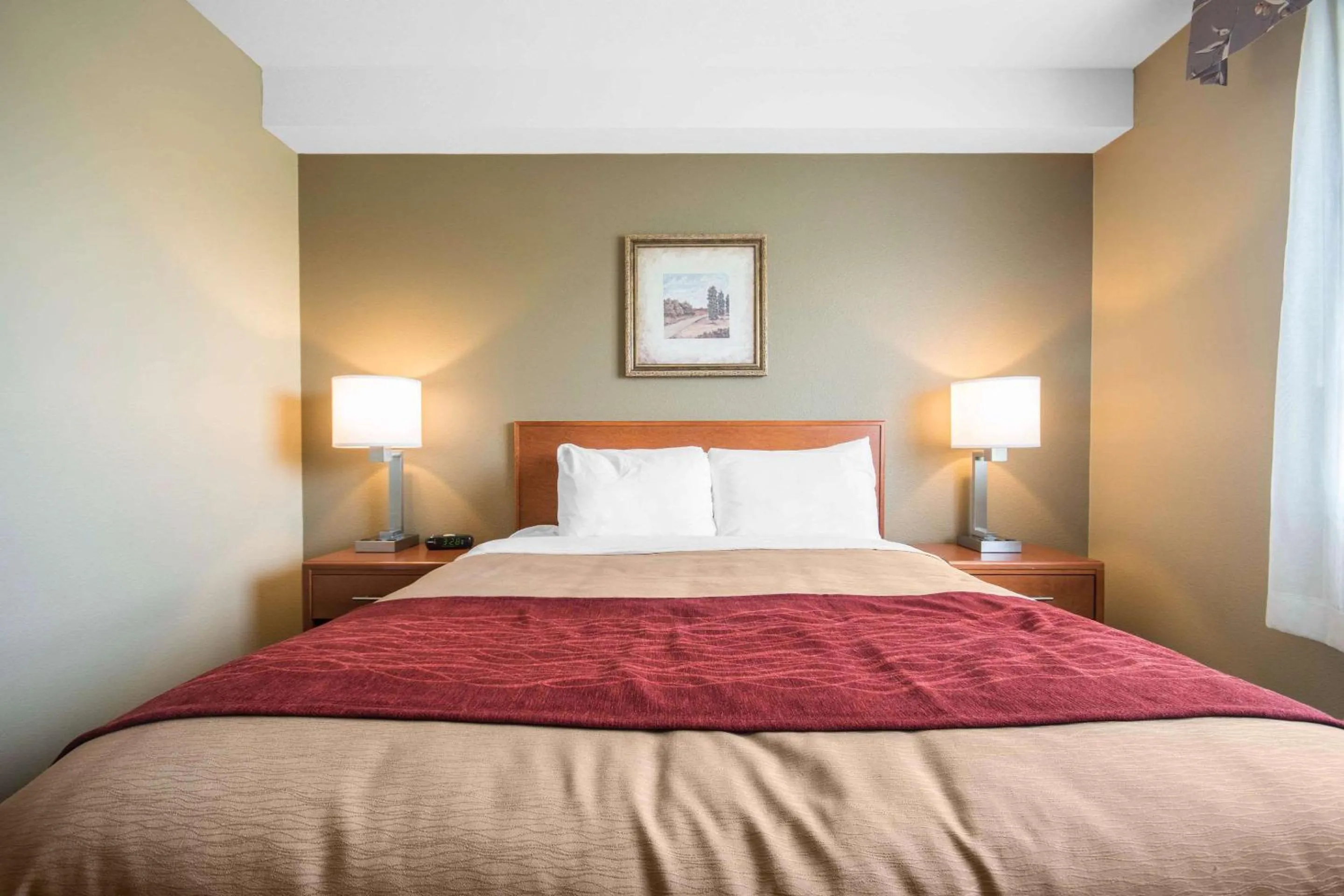 Bedroom, Bed in Comfort Inn & Suites