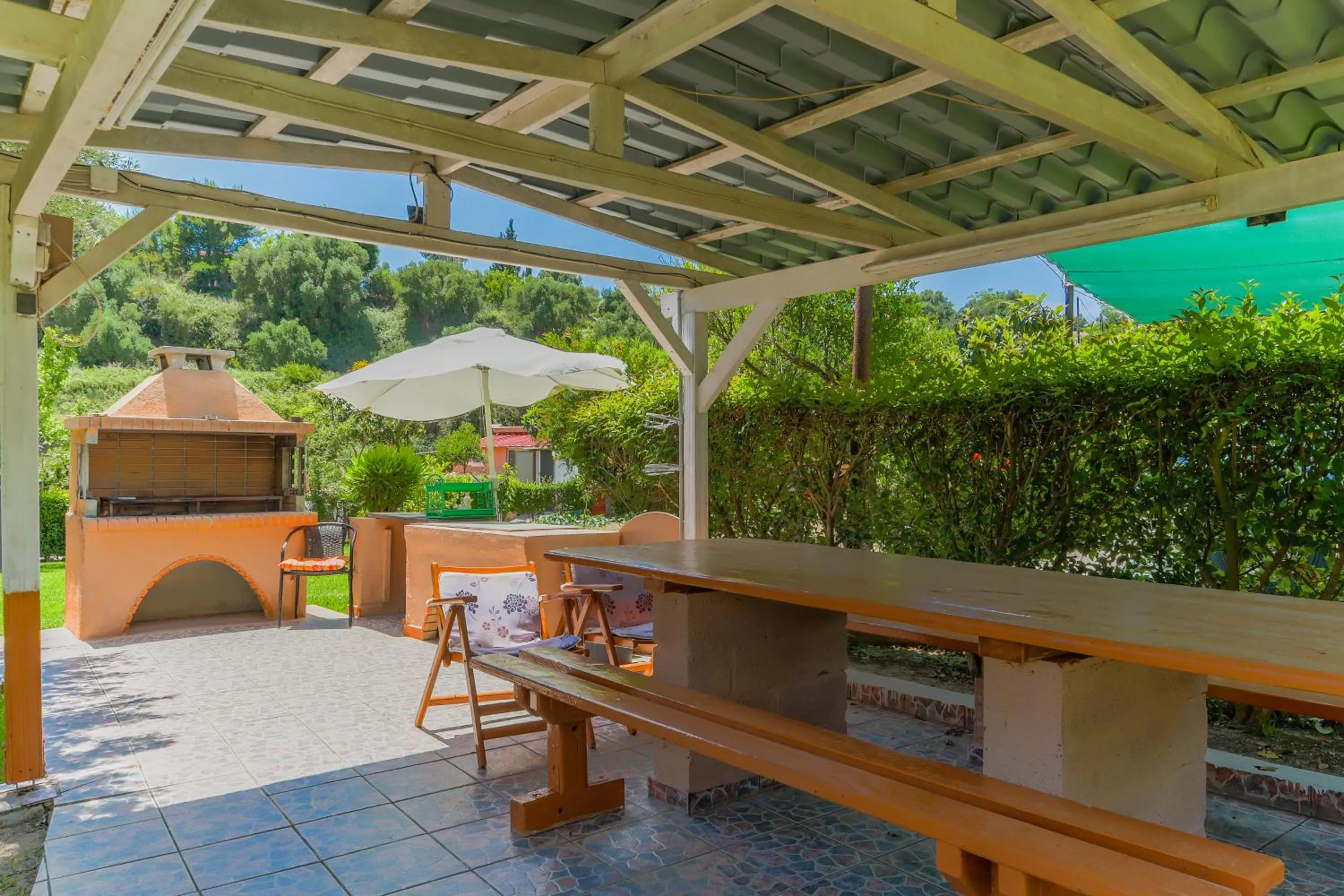 Dining area in Amazona Apartments and Studios
