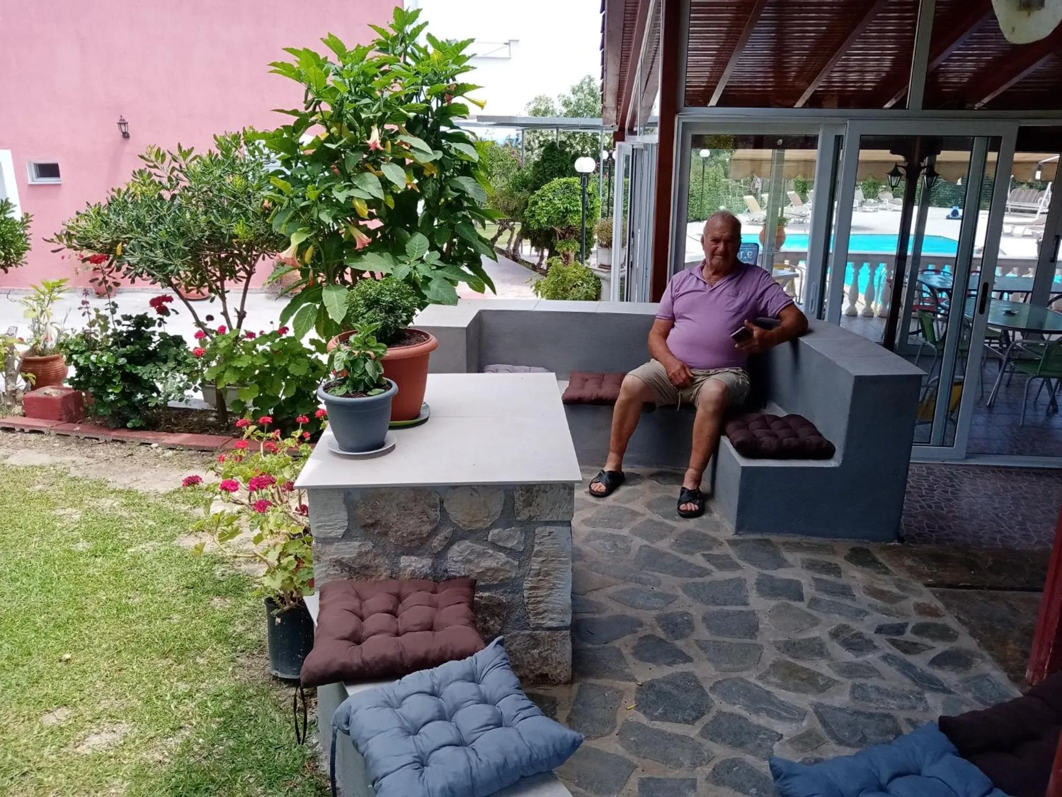 Garden in Amazona Apartments and Studios