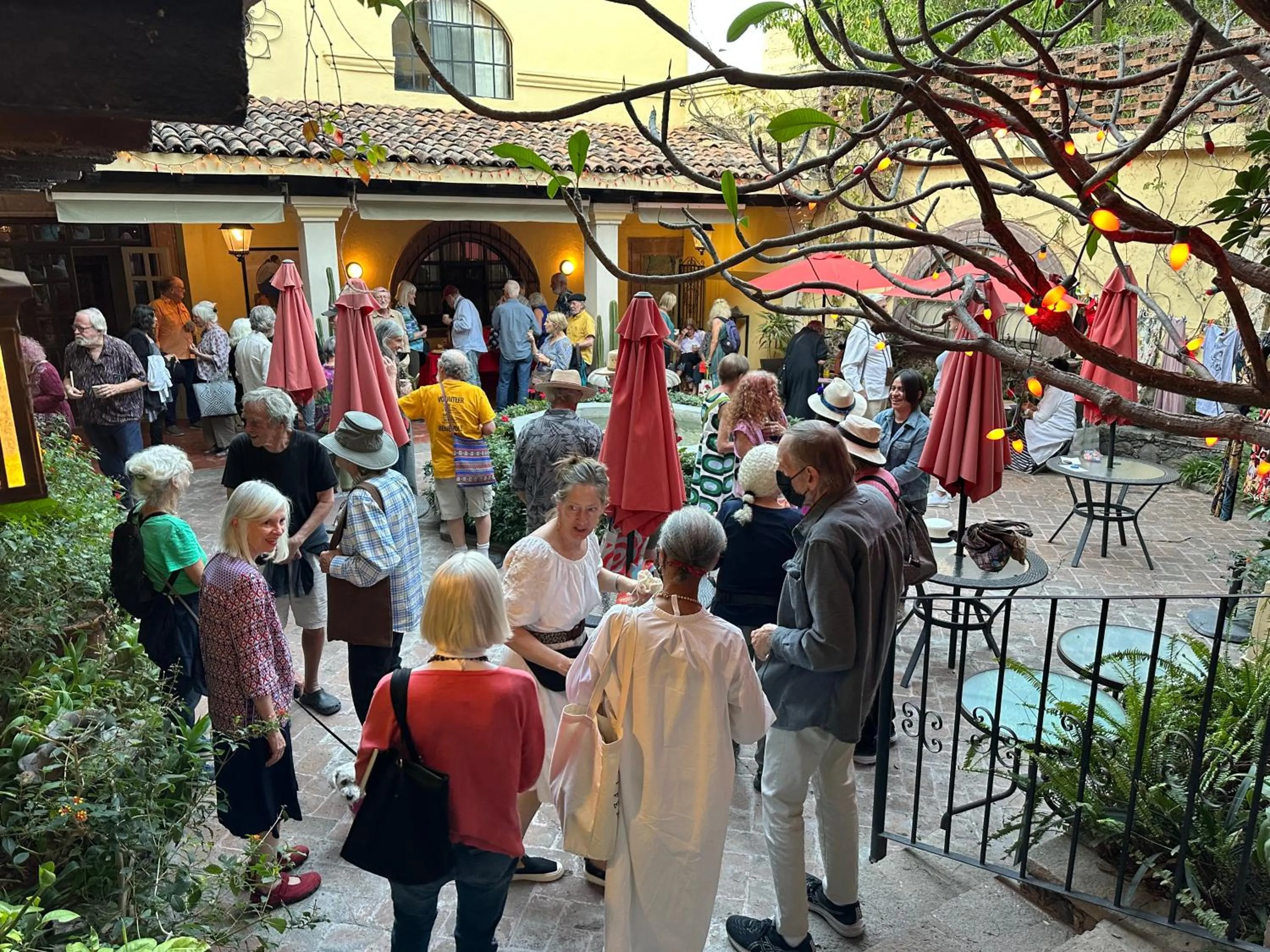 group of guests in Casa de la Noche