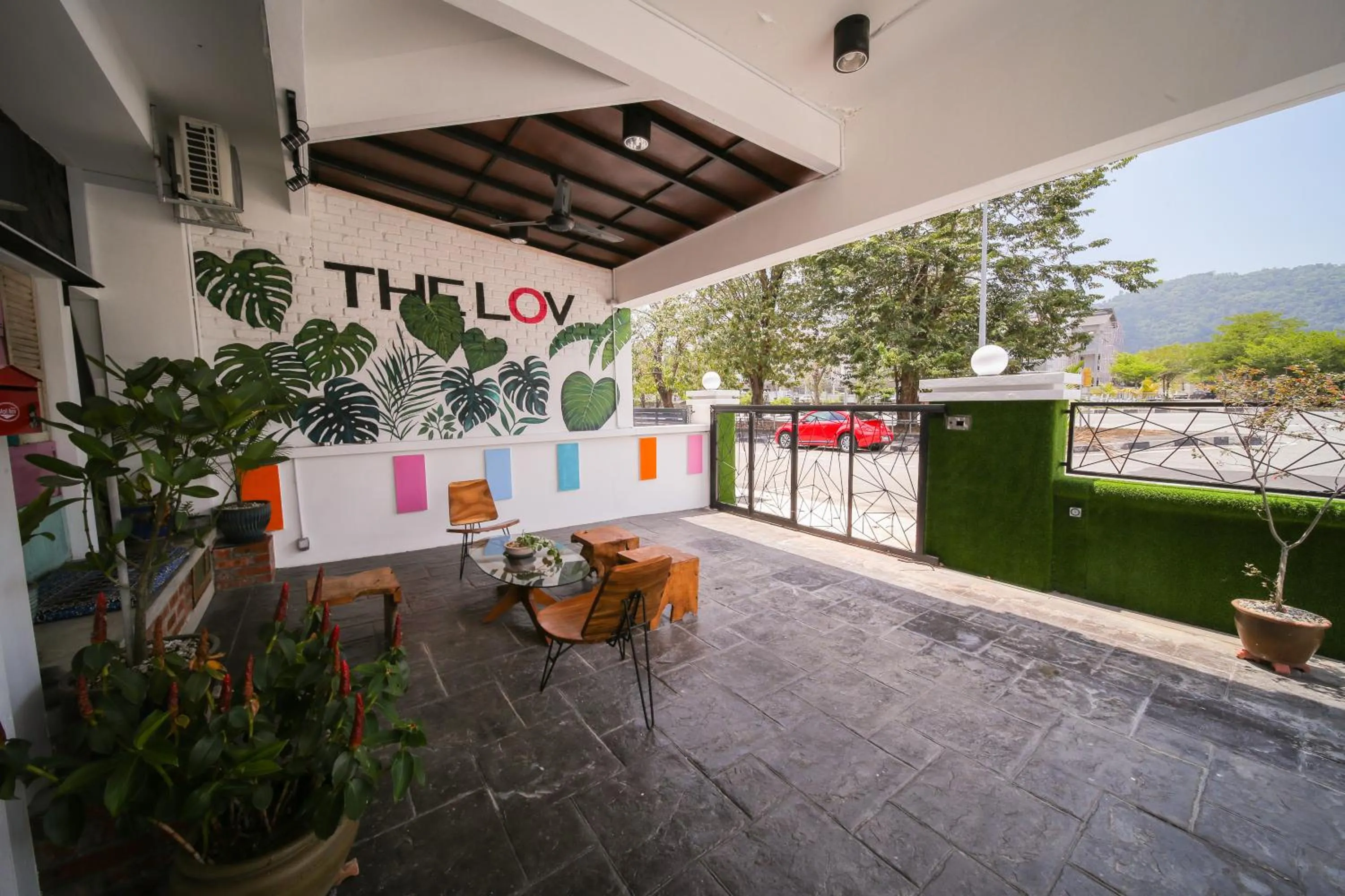 Lobby or reception in The Best Hotel in Bayan Lepas - THE LOV PENANG