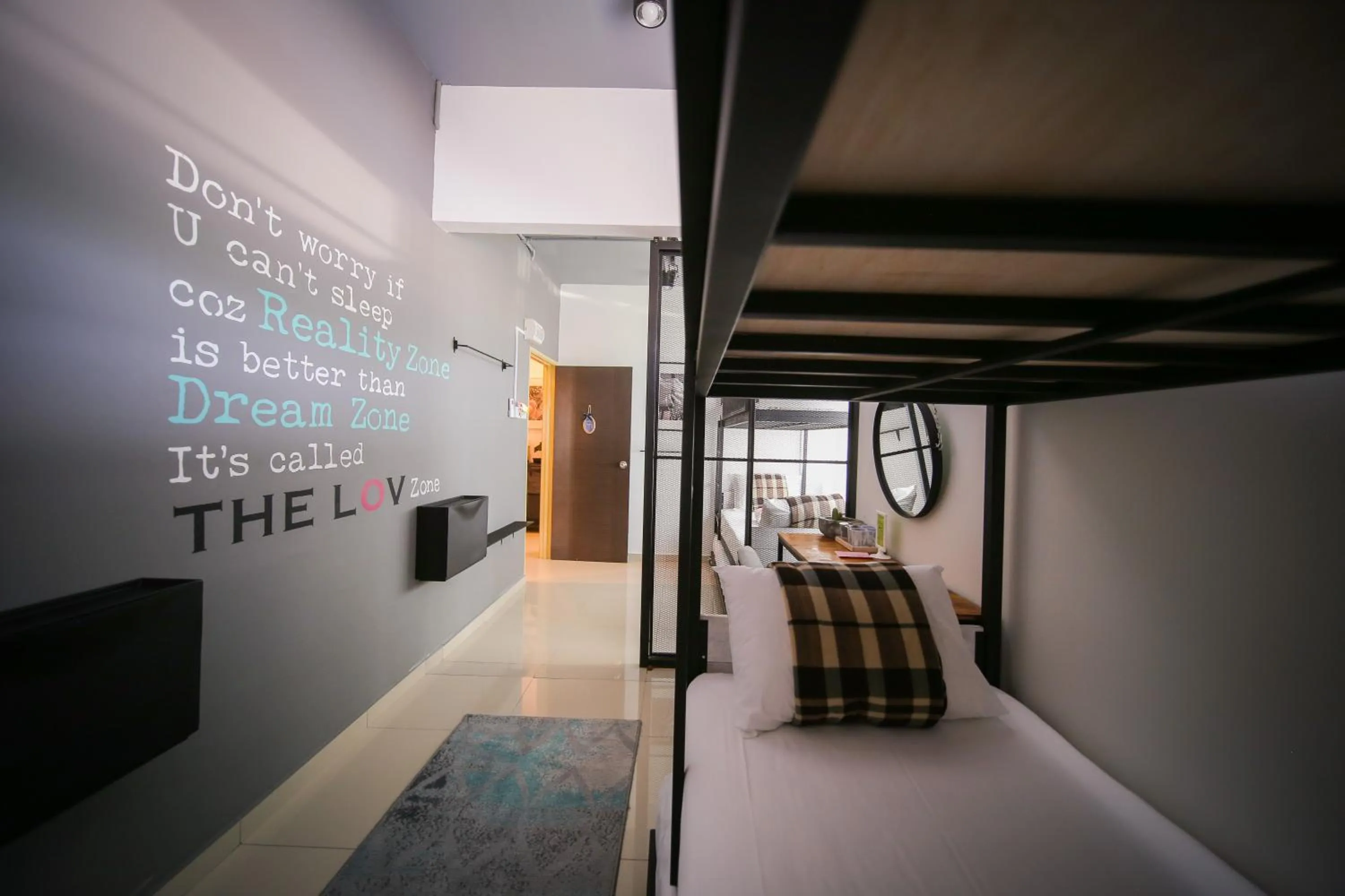 Bed in The Best Hotel in Bayan Lepas - THE LOV PENANG