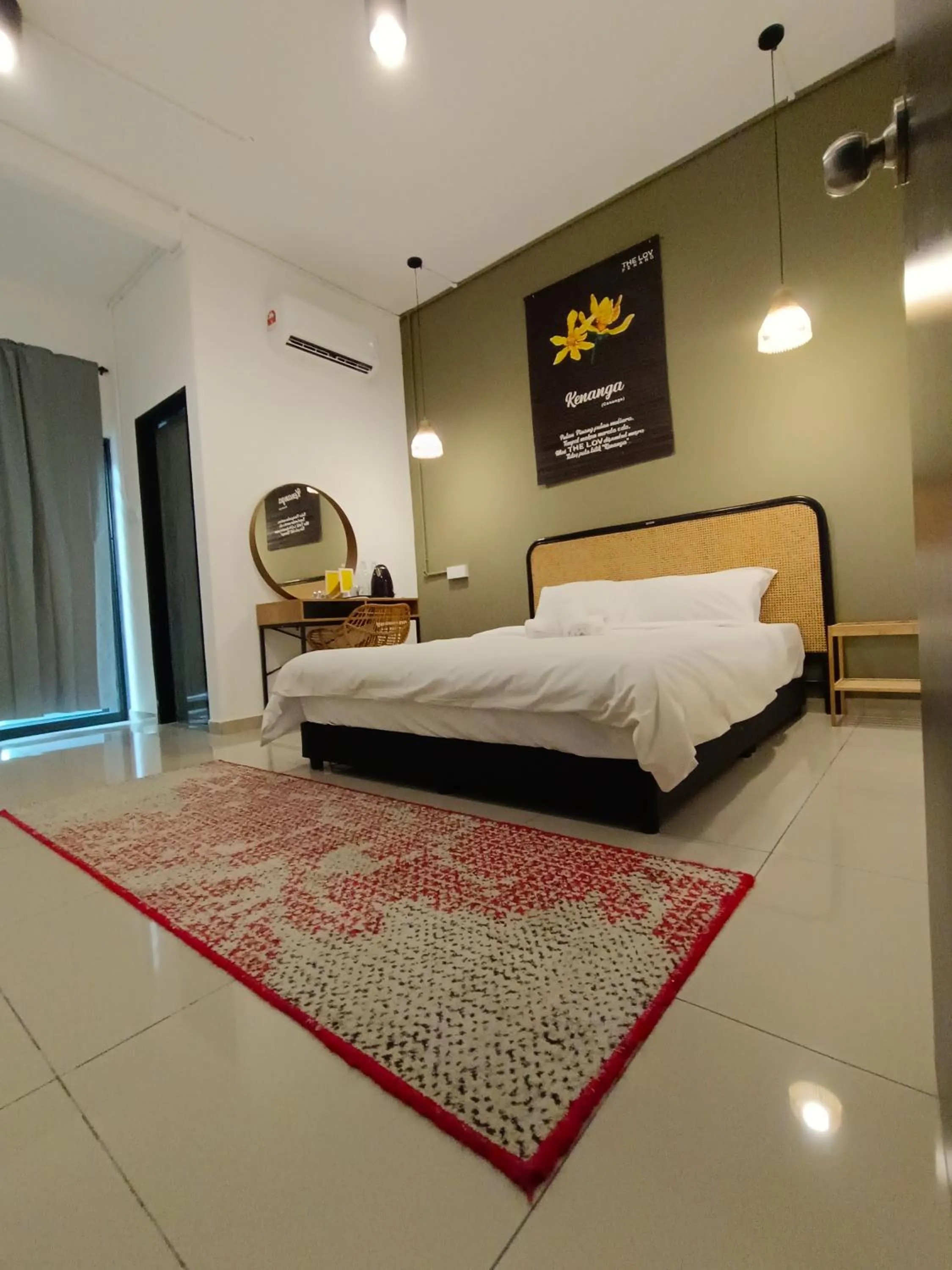 Photo of the whole room, Bed in The Best Hotel in Bayan Lepas - THE LOV PENANG
