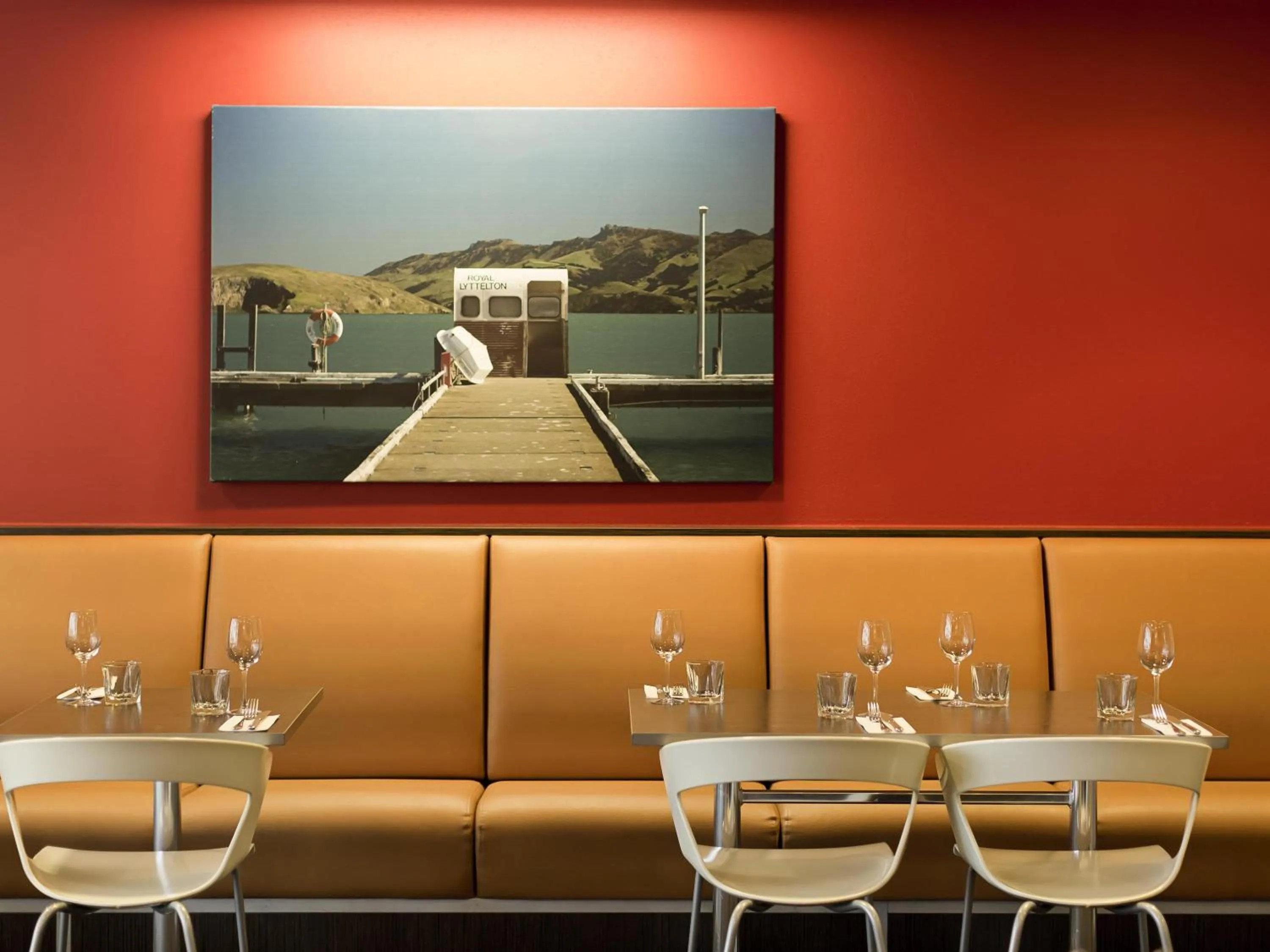 Restaurant/places to eat in Ibis Christchurch