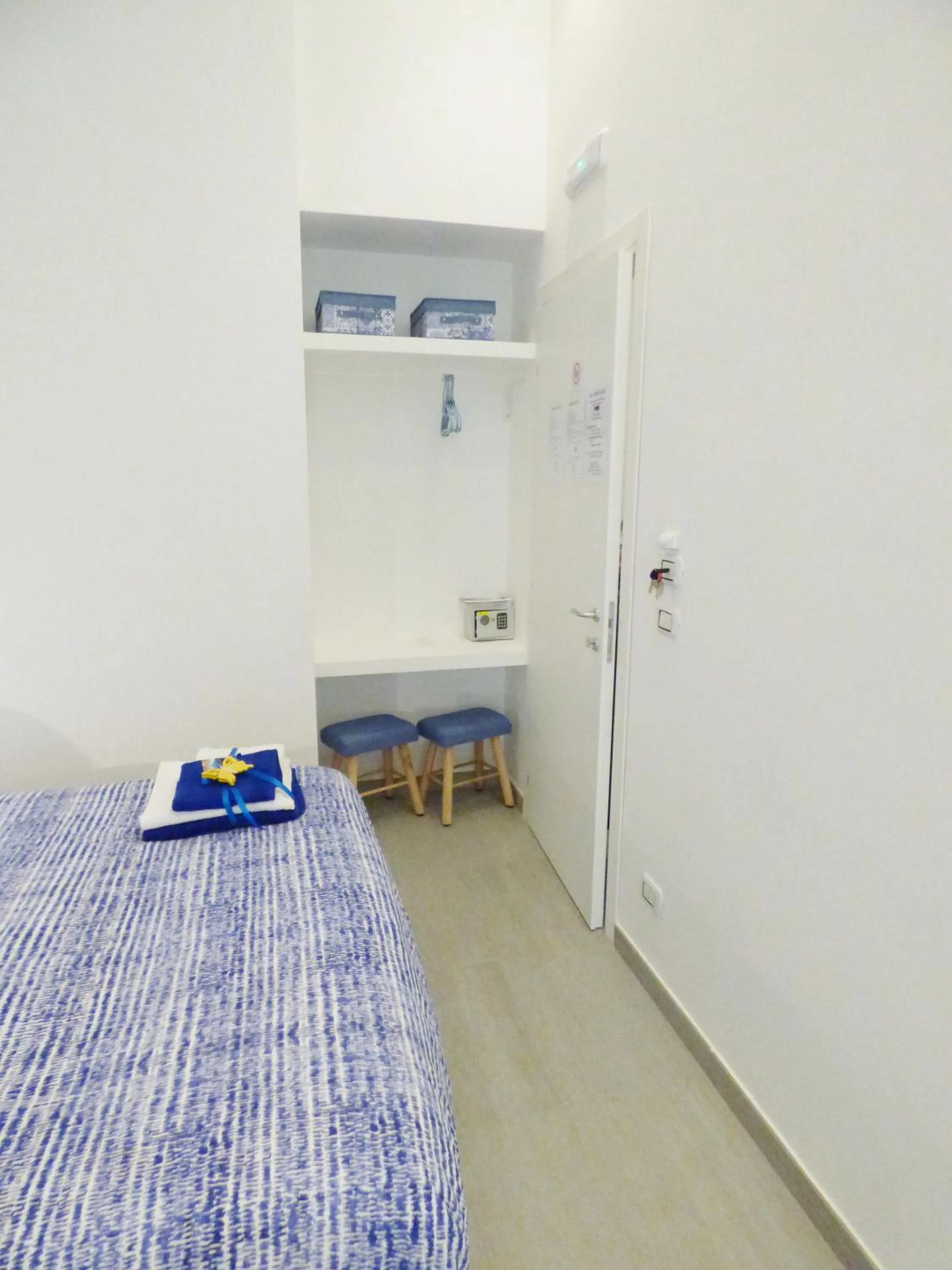 Bedroom, Bed in B&B Lemon Flats