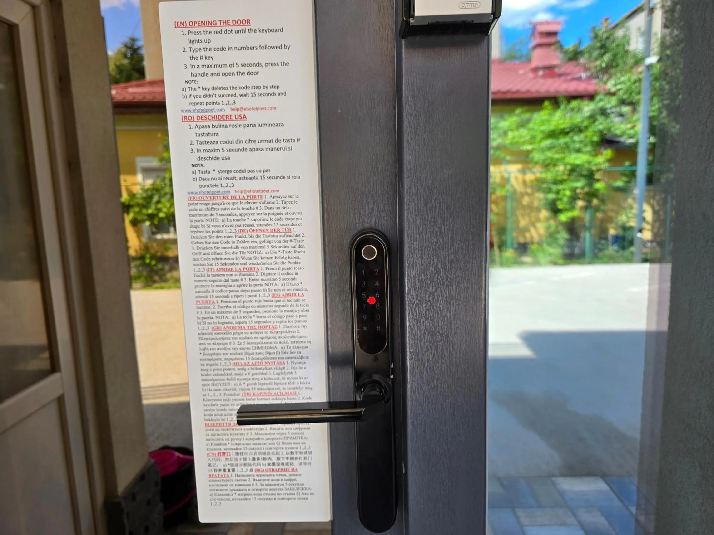 Facade/entrance in Poet Palace Bucharest