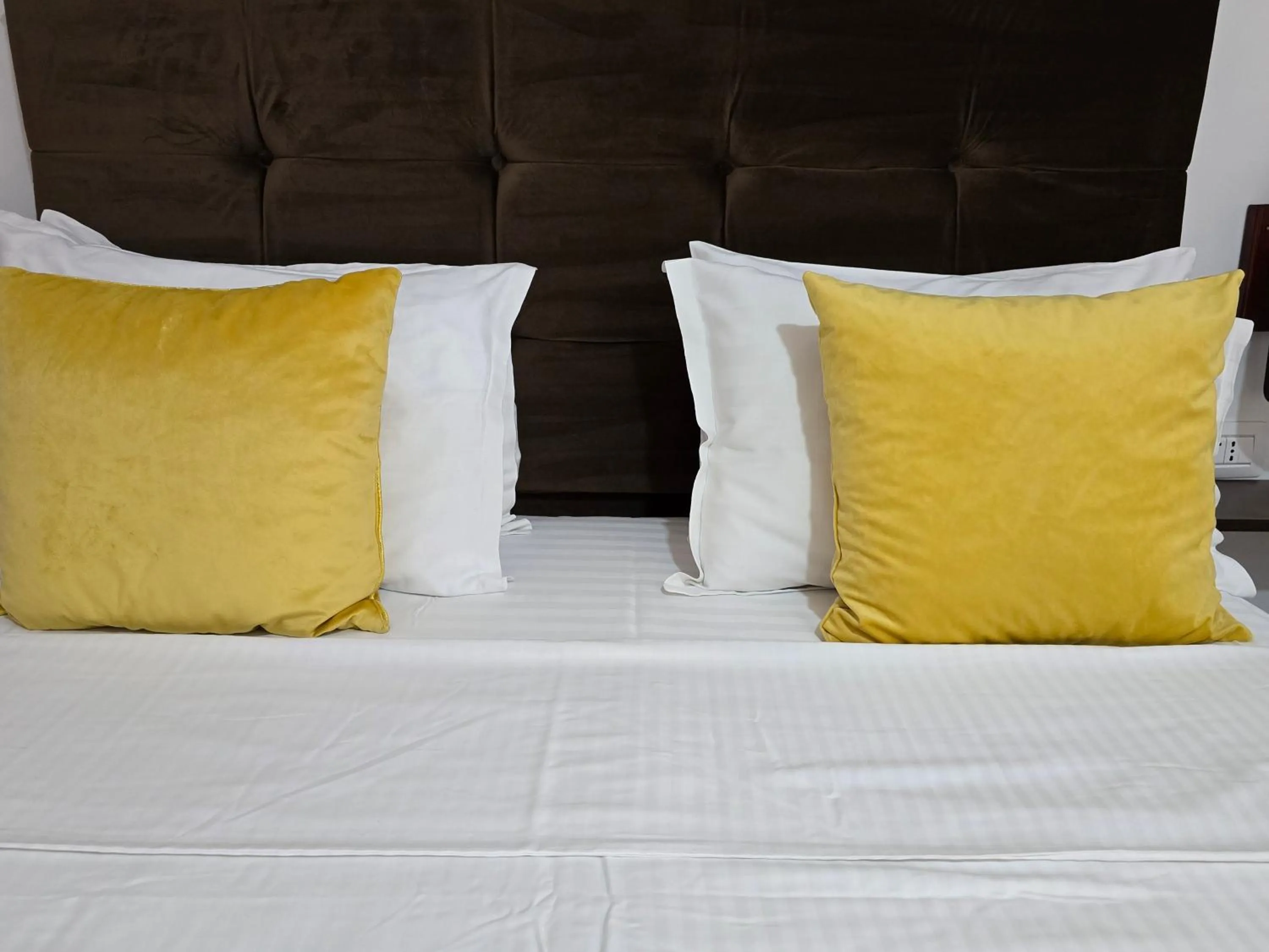 Bed in Poet Palace Bucharest