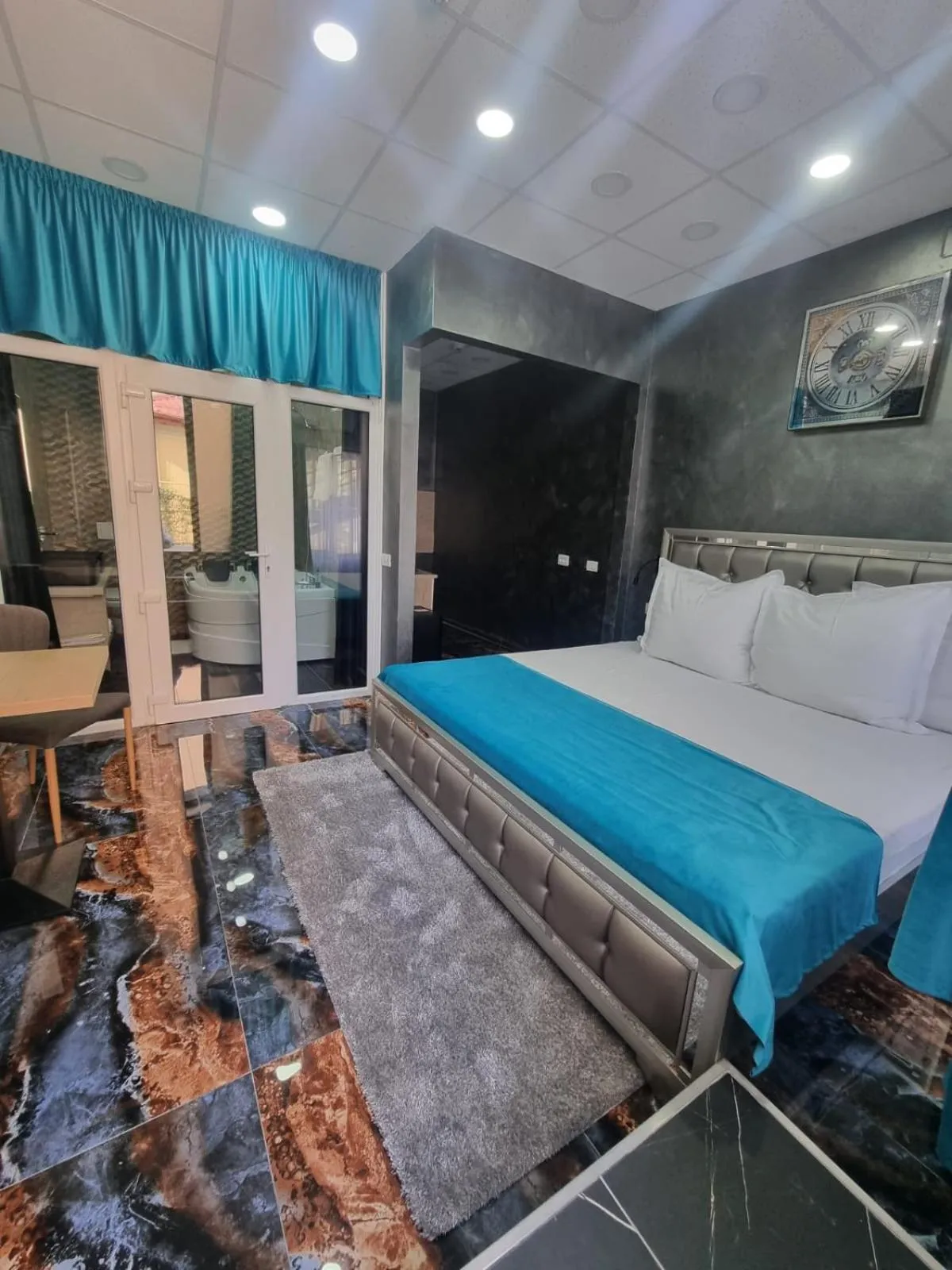 Bedroom in Poet Palace Bucharest