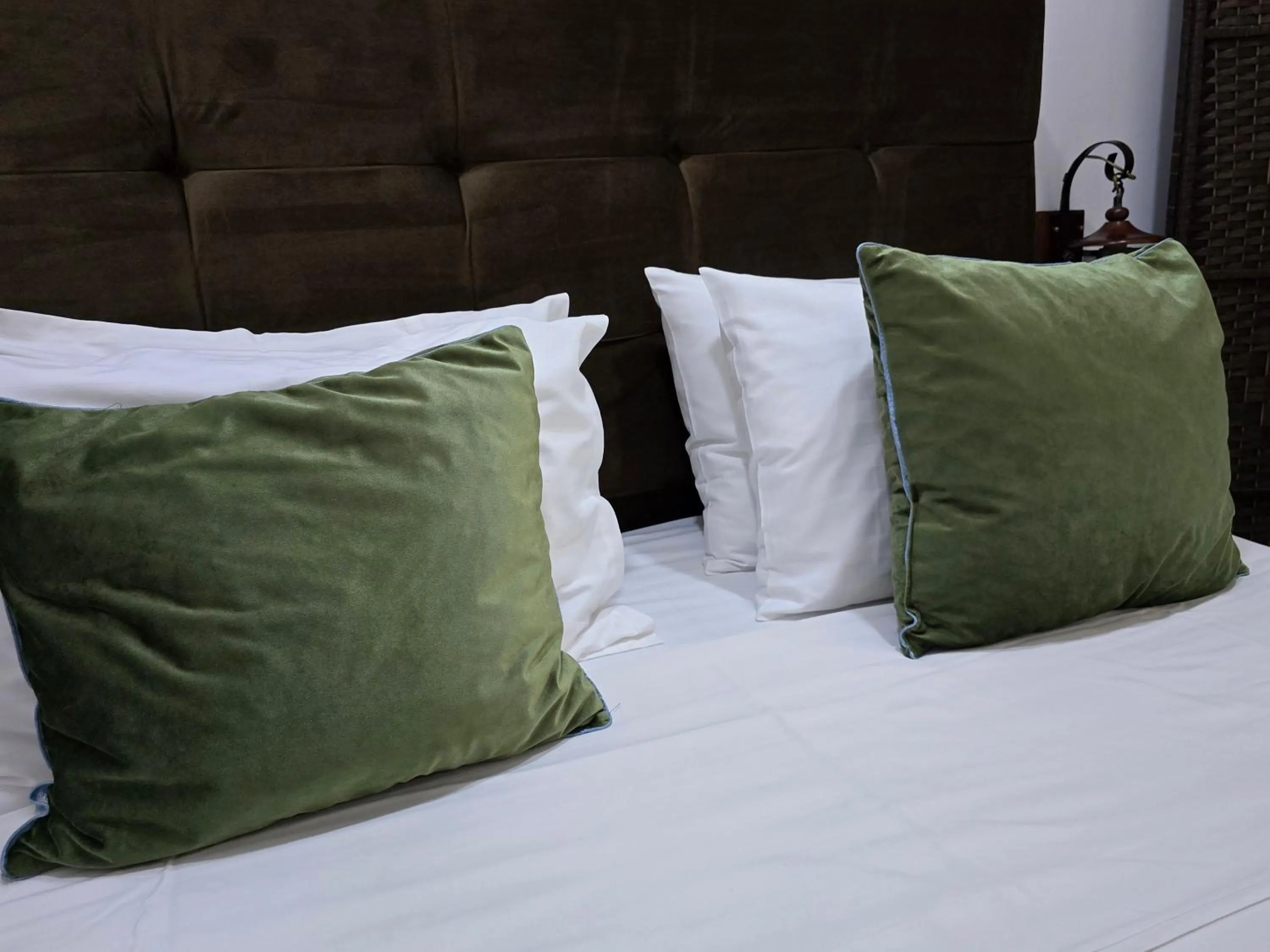 Bed in Poet Palace Bucharest