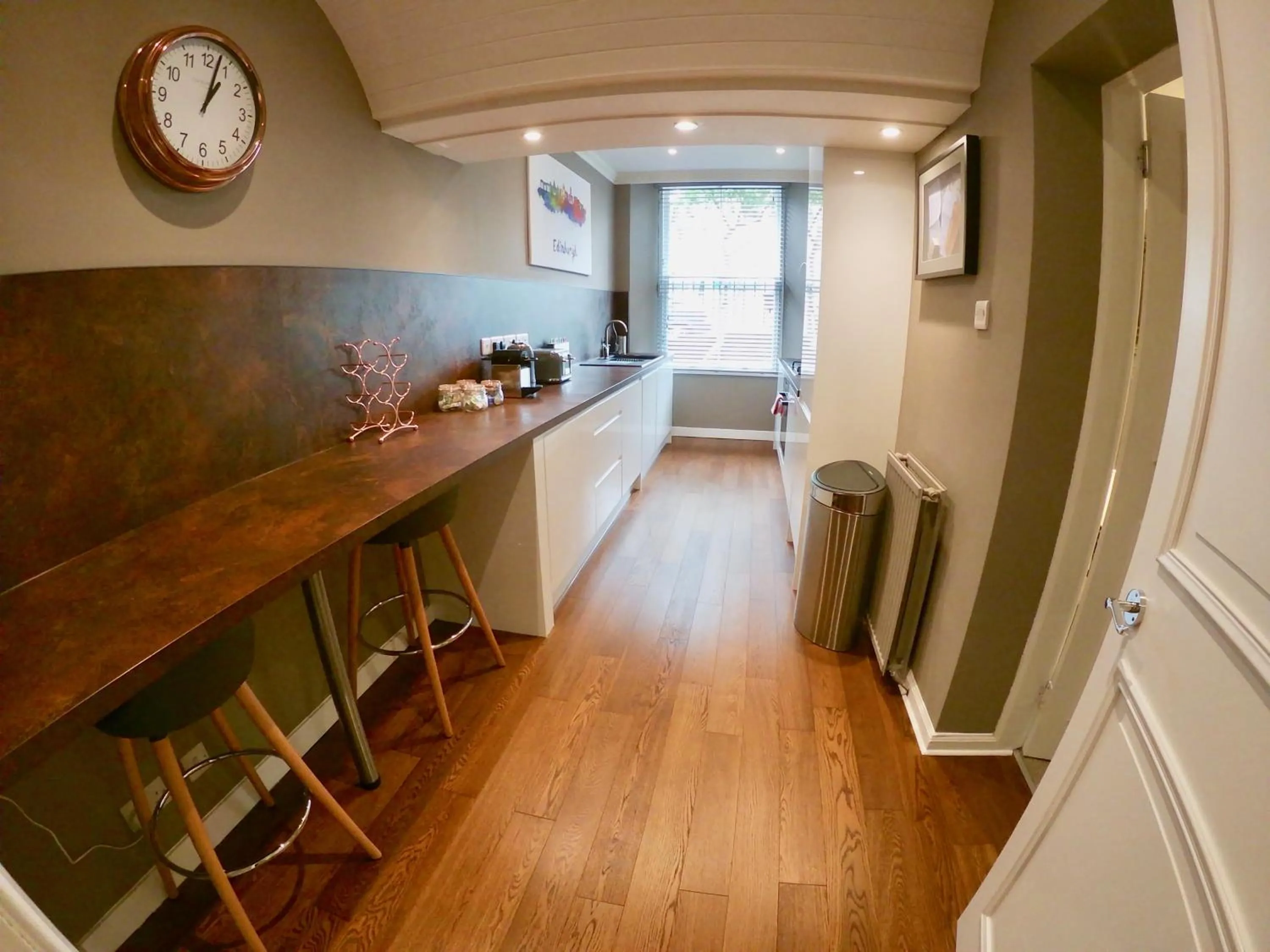 Dining area in Escape to Edinburgh @ Abercromby Place