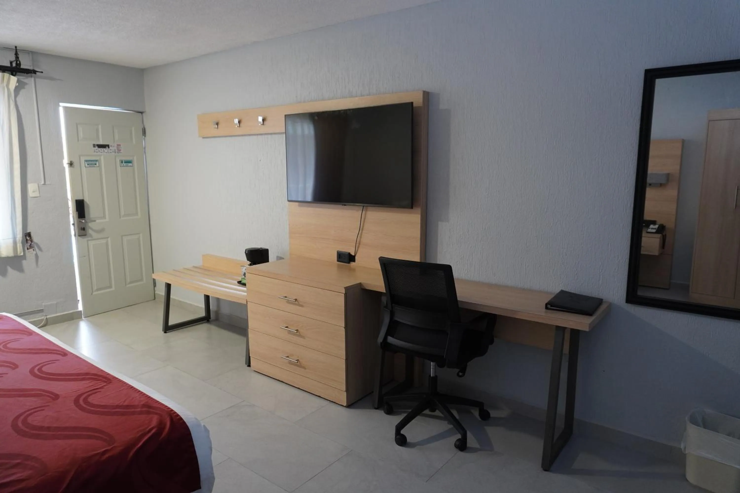 Bed in Quality Inn Piedras Negras