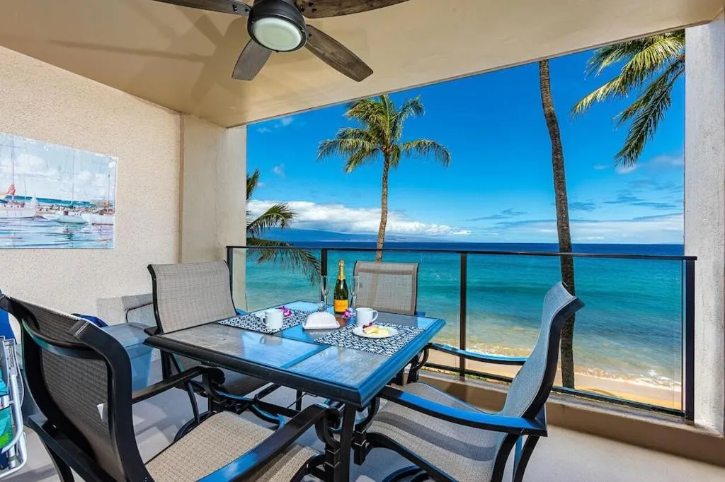 Balcony/Terrace in Mahana 316