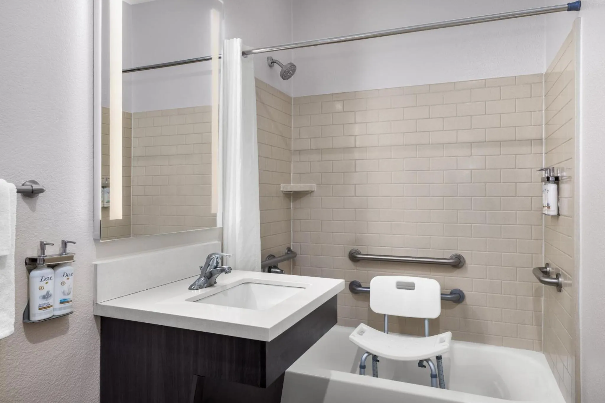 Photo of the whole room in Candlewood Suites Alexandria by IHG