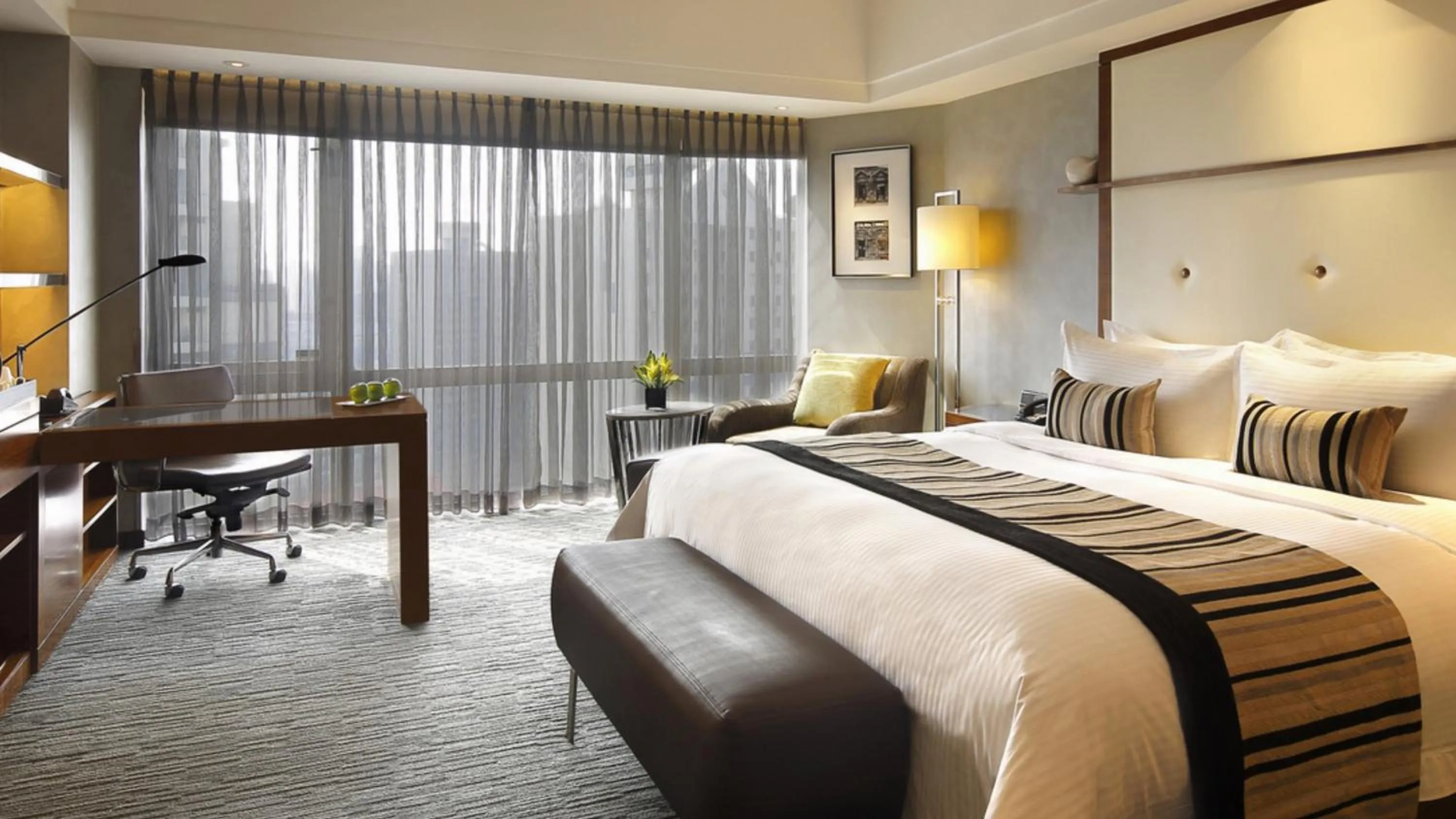 Photo of the whole room, Bed in InterContinental Shanghai Pudong by IHG