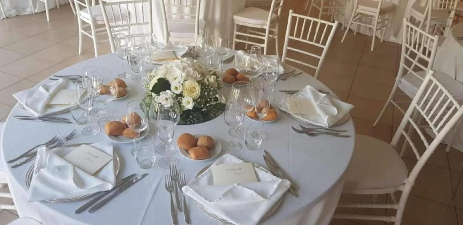 Restaurant/places to eat in Hotel Novarello