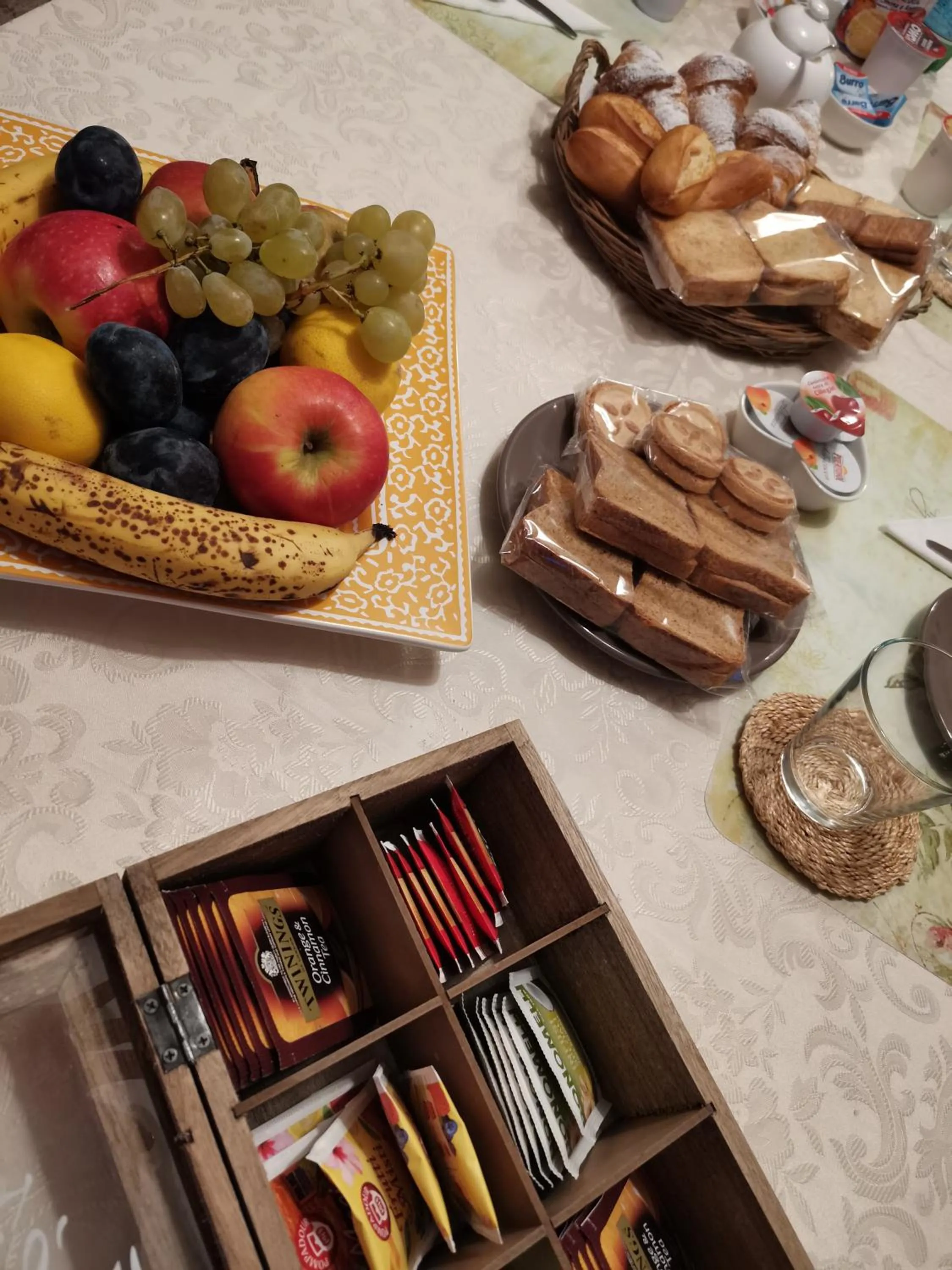 Food and drinks in Il Colibrì Bed&Breakfast