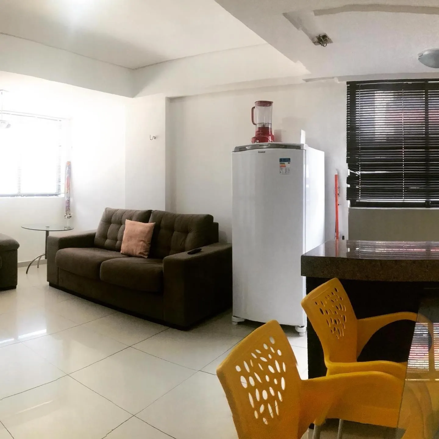 Kitchen or kitchenette in FLAT MARINAS PRAIA HOTEL