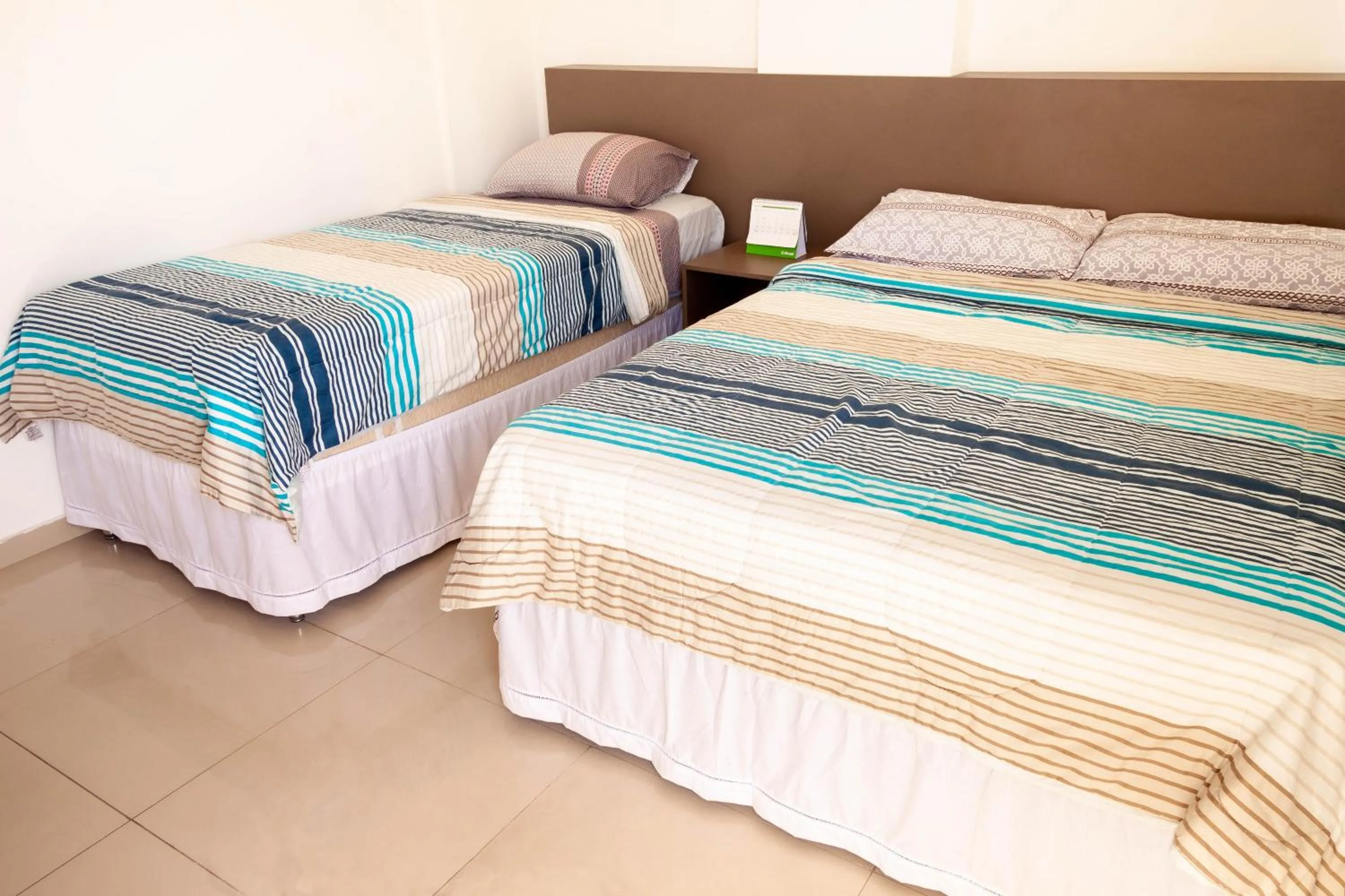 Photo of the whole room, Bed in FLAT MARINAS PRAIA HOTEL