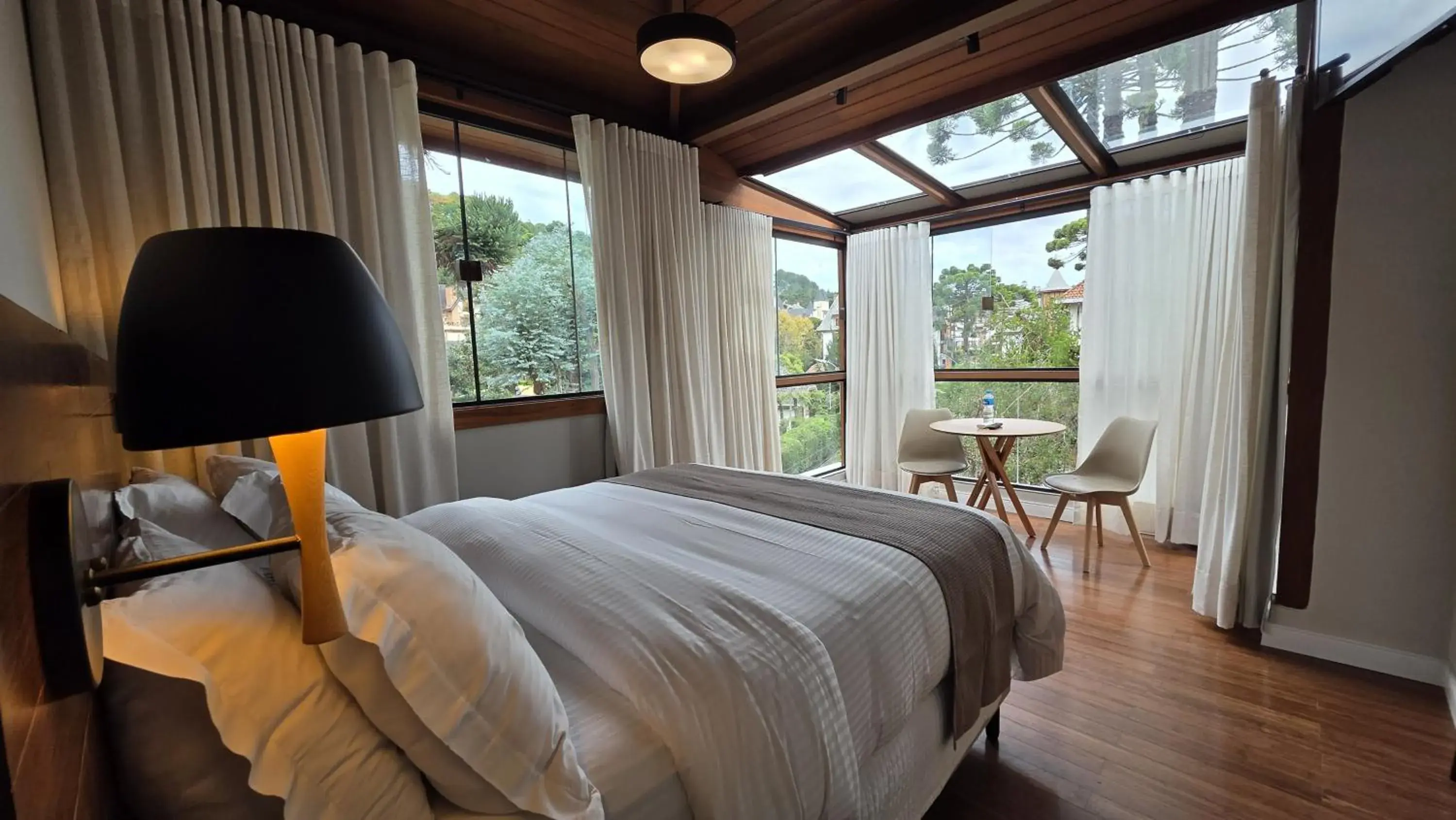 Deluxe King Suite in La Brume Pousada Deluxe King Suite in La Brume Pousada