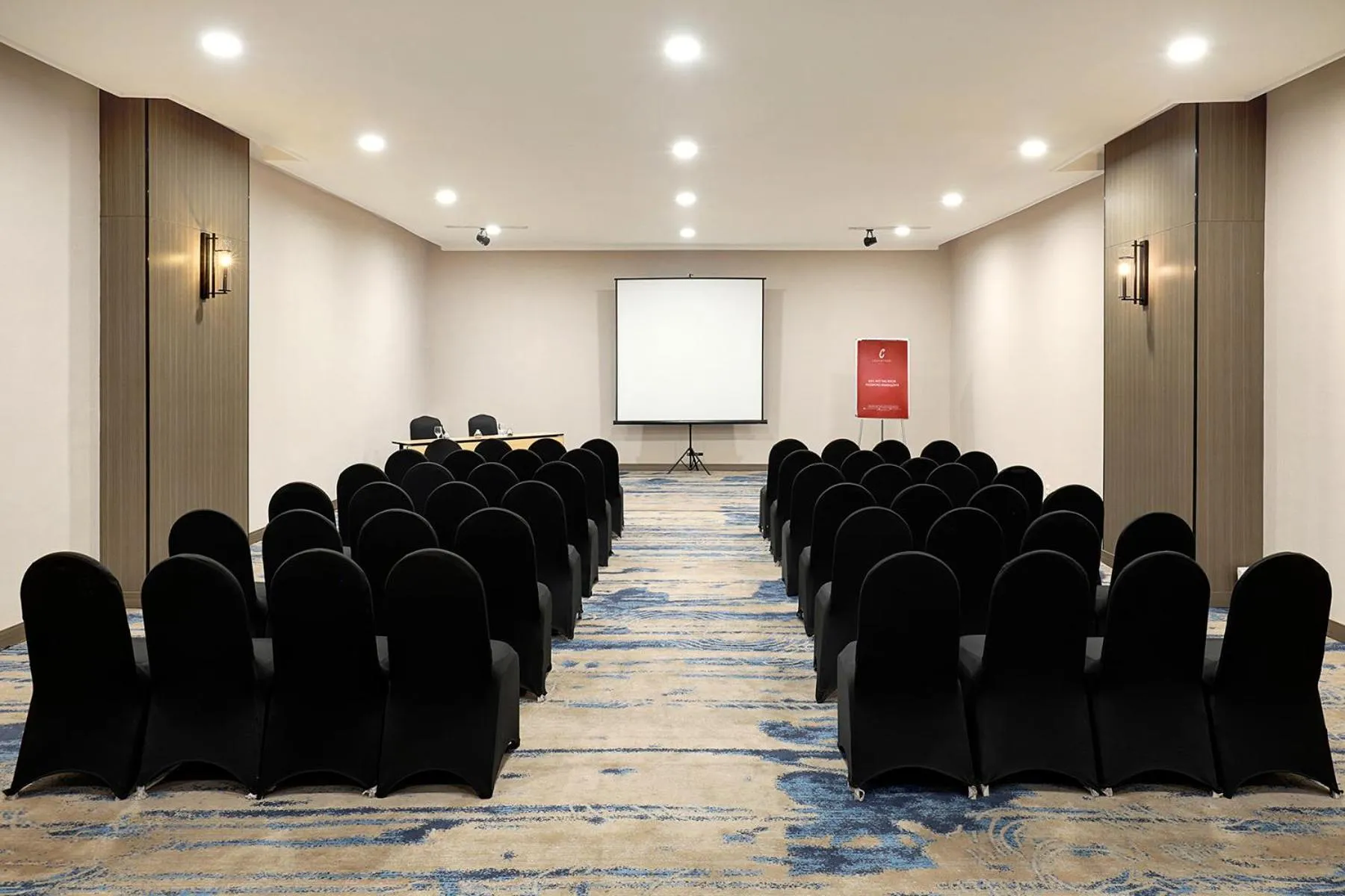 Meeting/conference room in Century Park Hotel