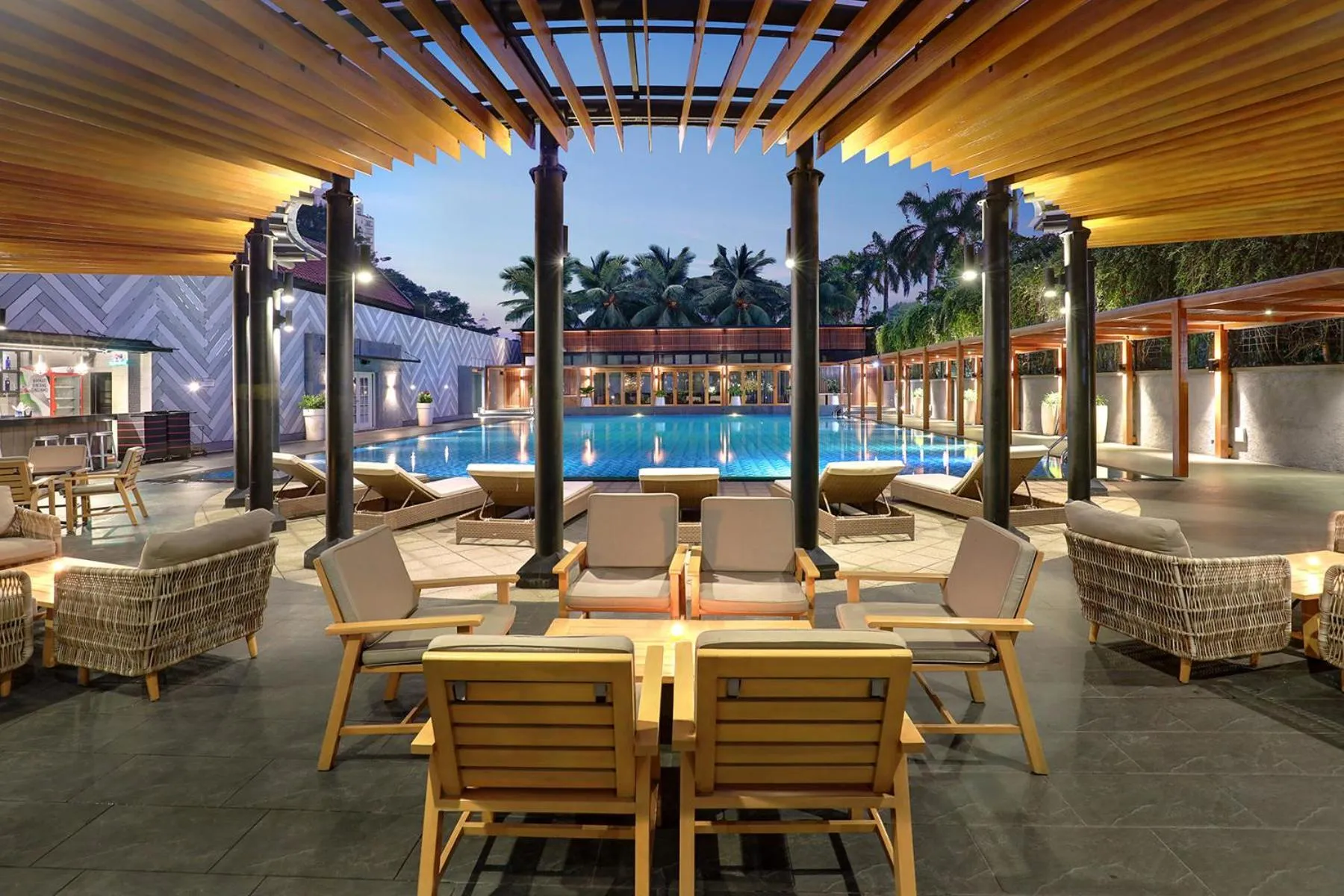 Pool view in Century Park Hotel