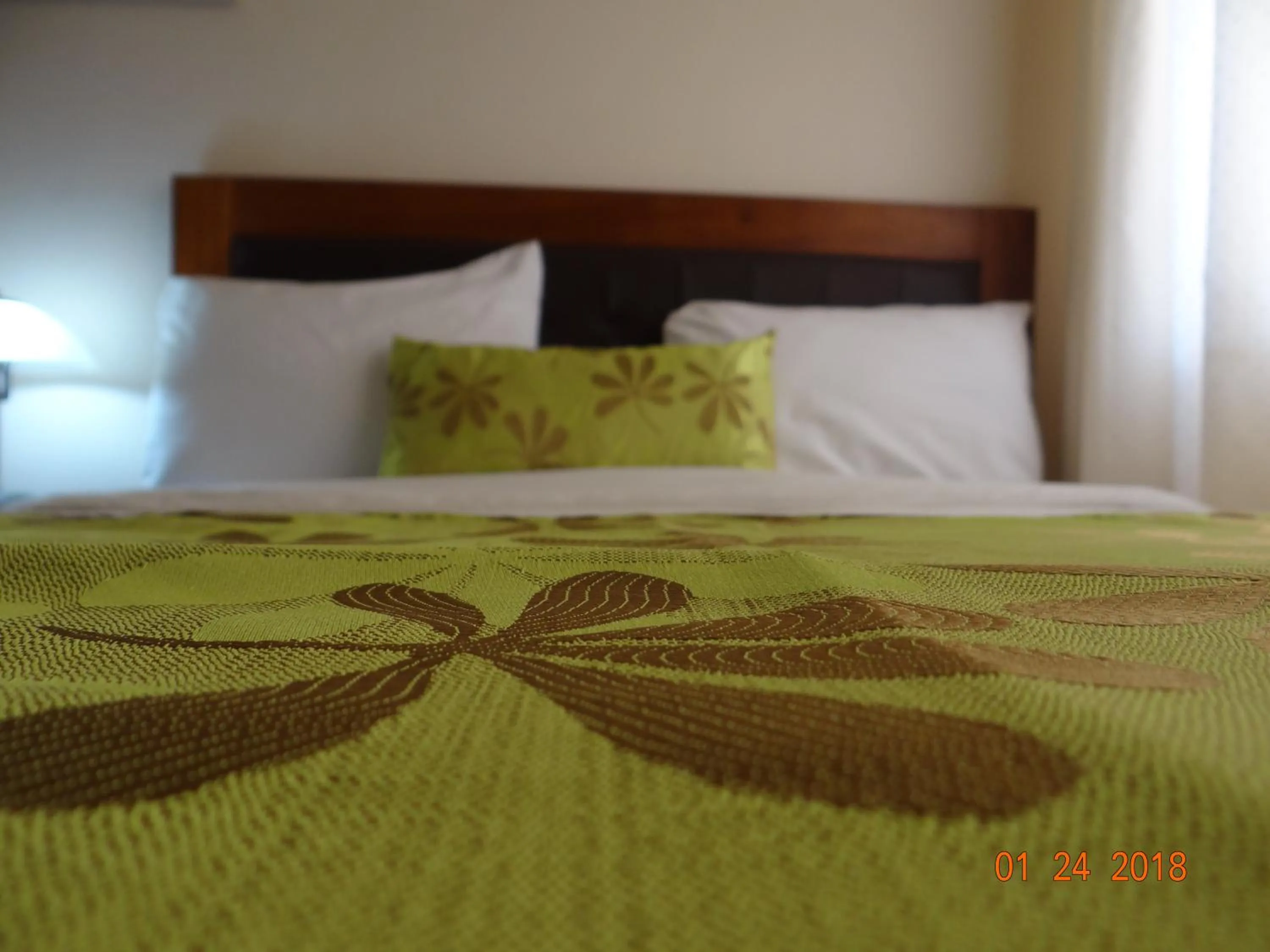 Bed in Hotel Mac Arthur