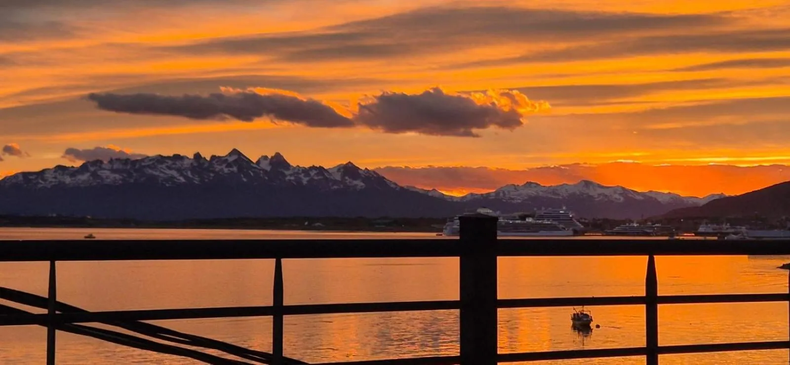 Property building in Balcones del Beagle Apart